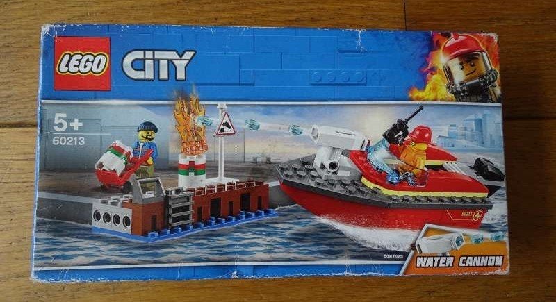 LEGO City set 60213 Brand aan de kade brandweer boot NIEUW, Kinderen en Baby's, Speelgoed | Duplo en Lego, City, Lego, Nieuw, Ophalen of Verzenden