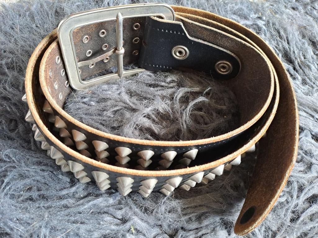 Riem met studs,  punk/rock, Ophalen of Verzenden, Zwart