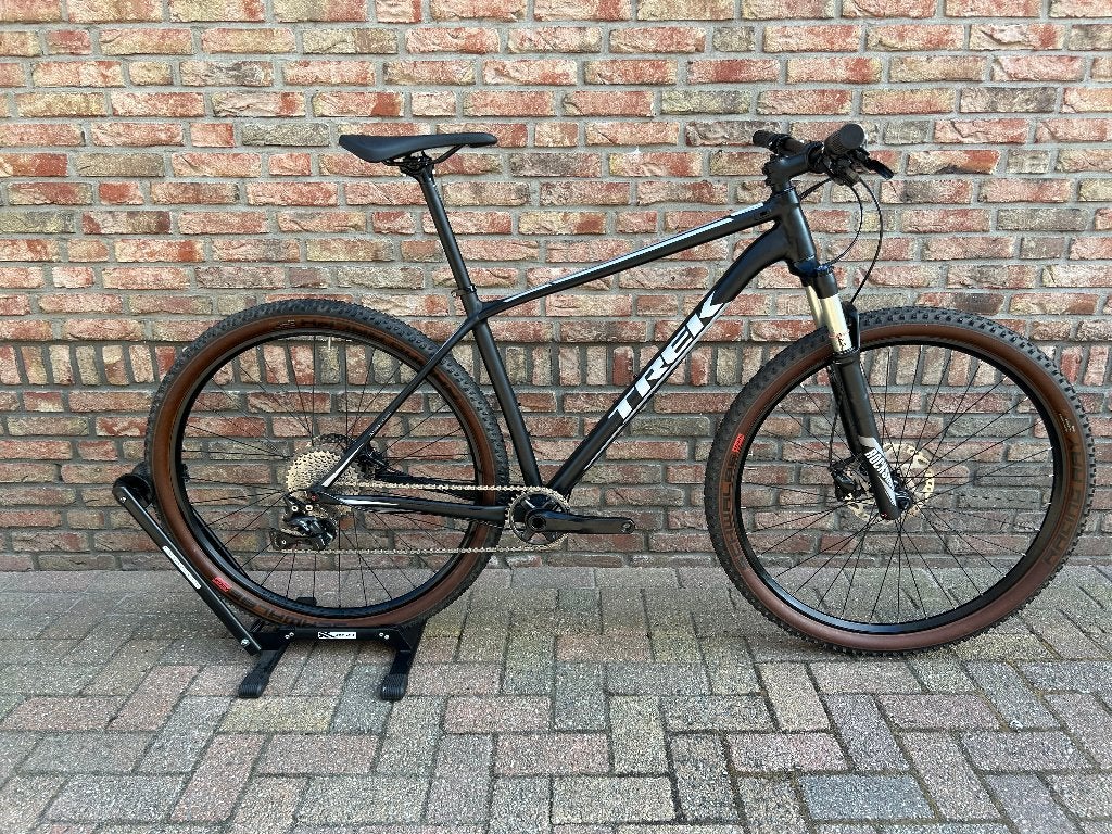 TREK 29ER SUPERFLY AL MAAT L XT  MATZWART/ZILVER, Fietsen en Brommers, Gebruikt, Hardtail, Info@trekbikes.com, Trek
