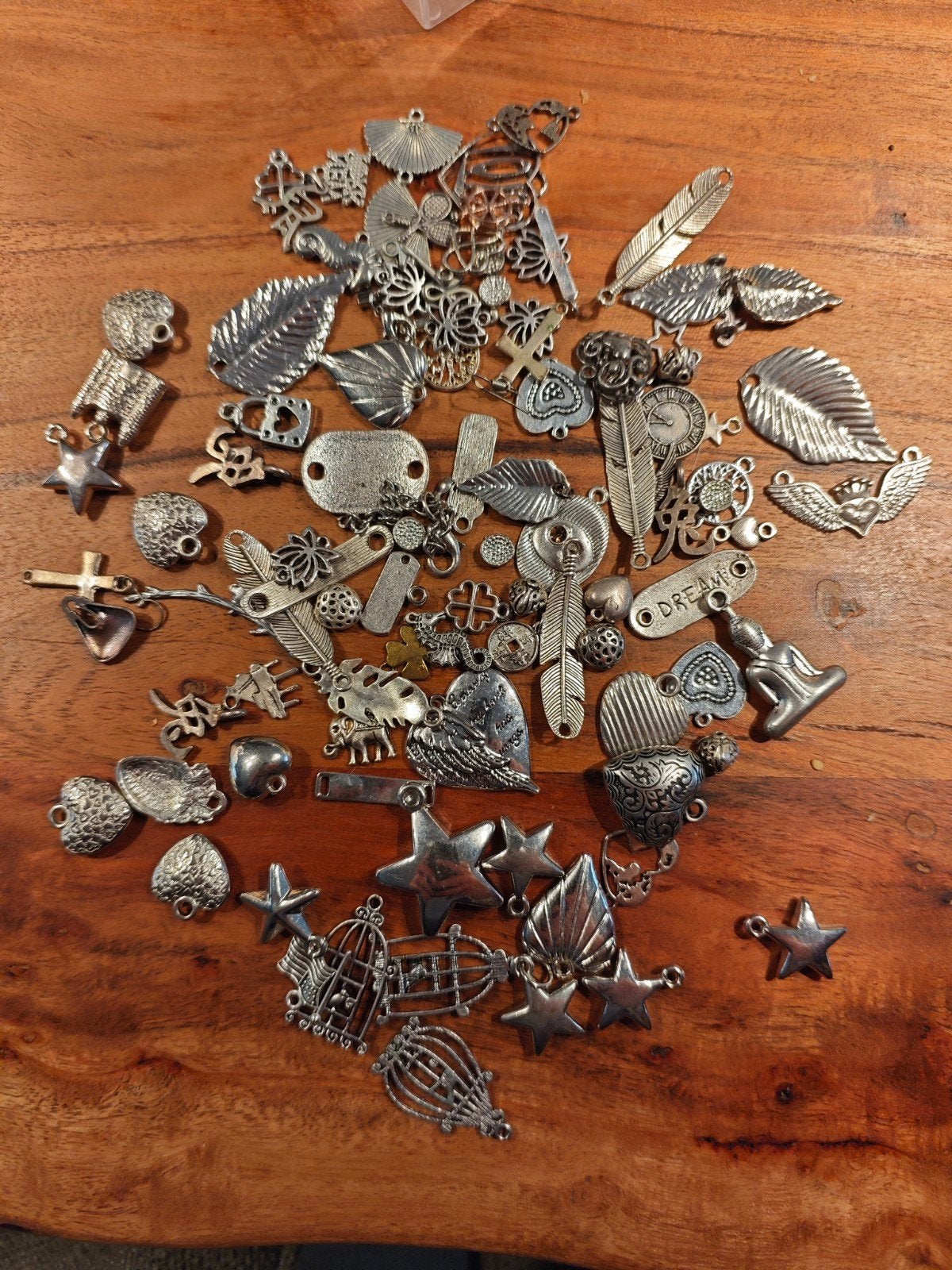 Diverse bedels en kralen voor sieraden maken, Ophalen of Verzenden, Zo goed als nieuw, Bedel