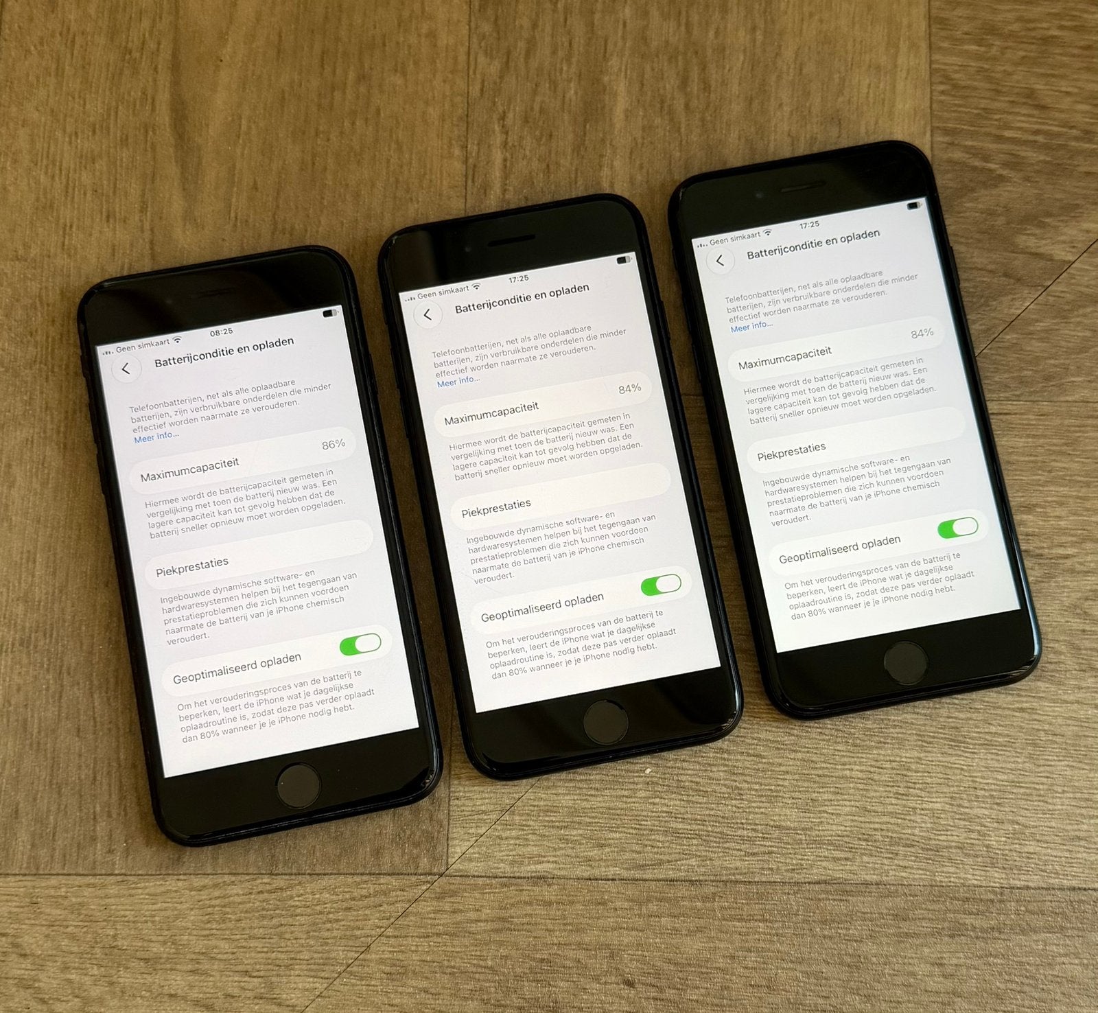 iPhone SE 2020 3x, Gebruikt, Zwart, Ophalen of Verzenden, 64 GB