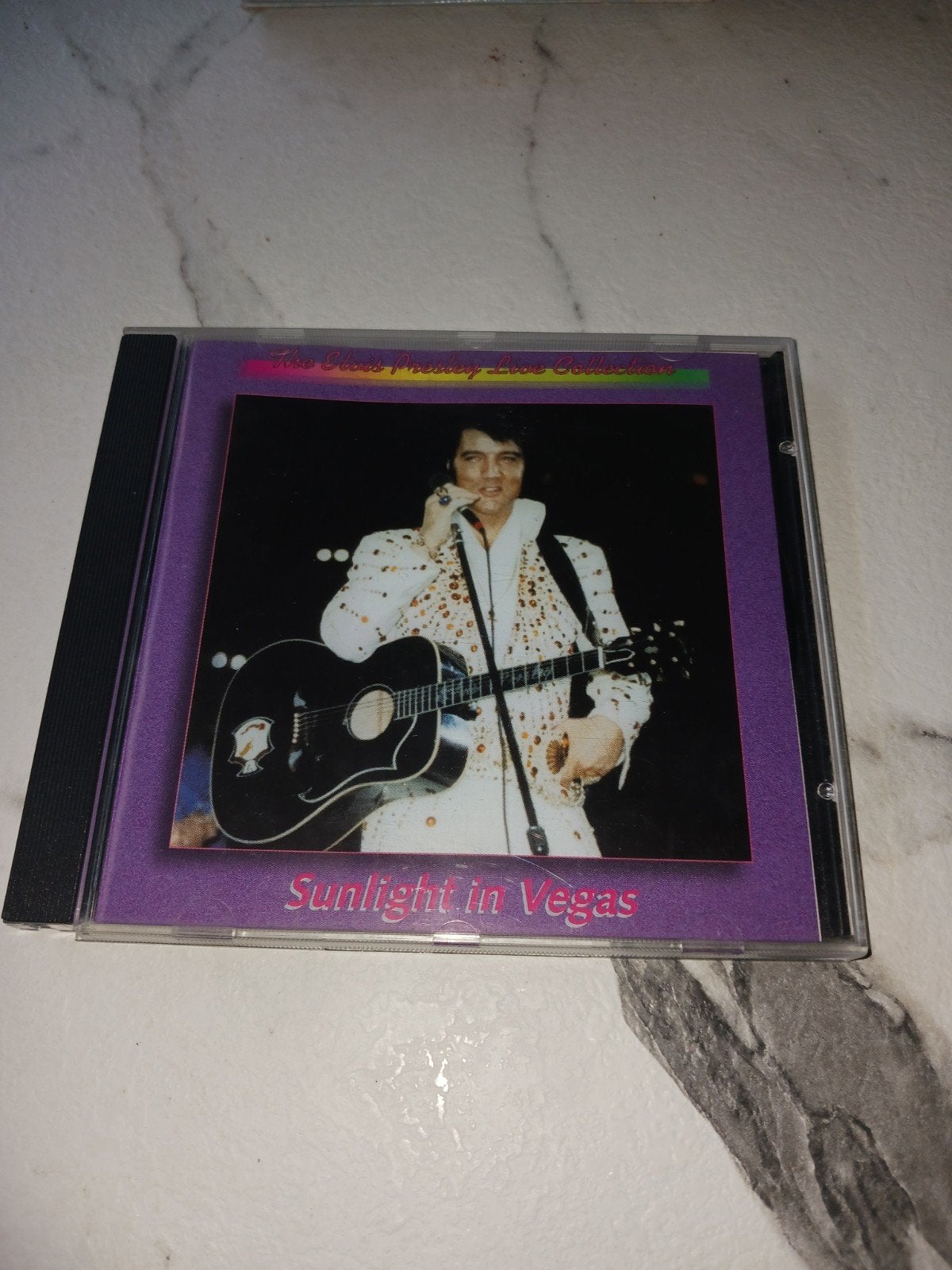 Elvis Presley - Sunlight in Vegas CD (Live Collection), Ophalen of Verzenden, 1990 - 1999, Gebruikt