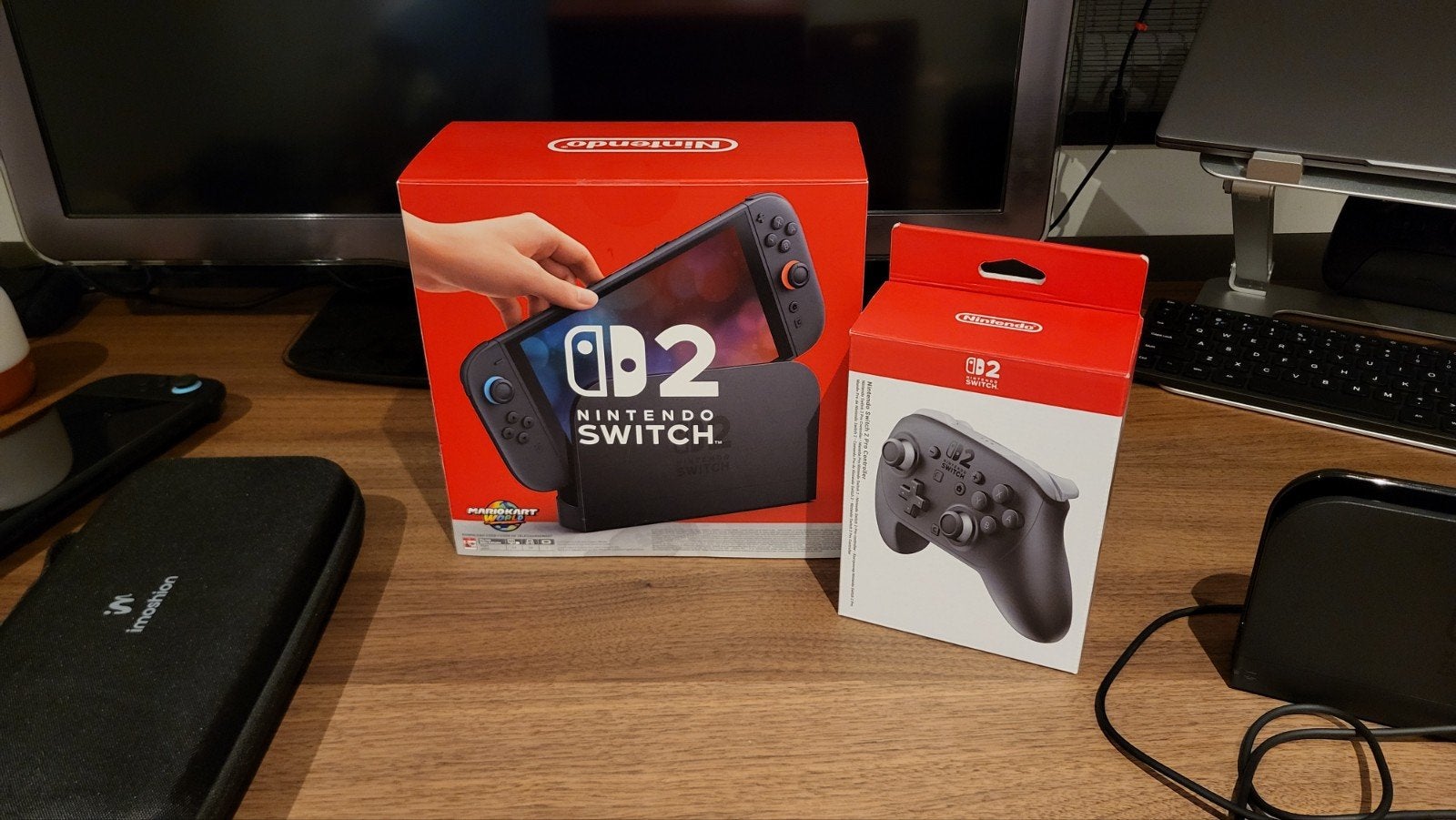 Nintendo Switch 2 + Pro Controller, Ophalen, Zo goed als nieuw