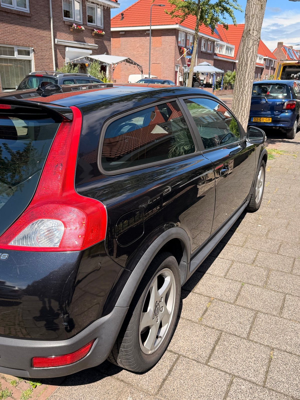 Volvo C30 Sport 1.8 Benzine | APK tot 10-2026 |, Auto's, 125 pk, 4 cilinders, 4 stoelen, Zwart