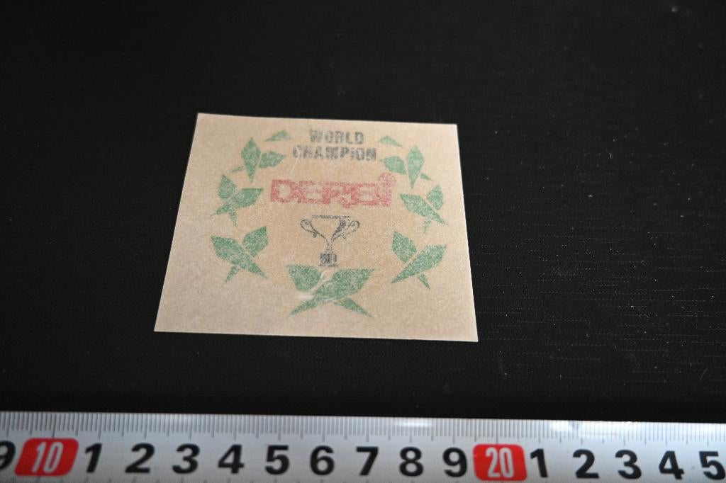 sticker DECAL World Champion   DERBI, Ophalen, Zo goed als nieuw