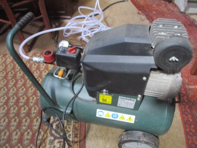 Compressor Metabo, Doe-het-zelf en Verbouw, Ophalen, Gebruikt, 6 tot 10 bar, 25 tot 100 liter