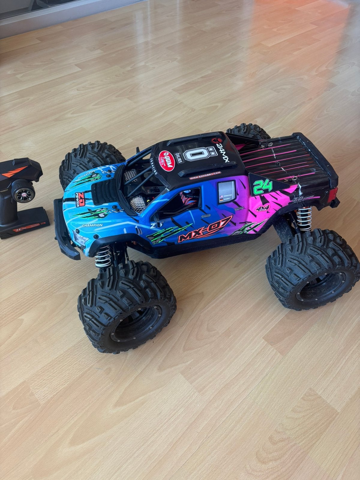 1/7 rc monstertruck zd mx07, Ophalen of Verzenden, Gebruikt, Overige schalen, Auto offroad