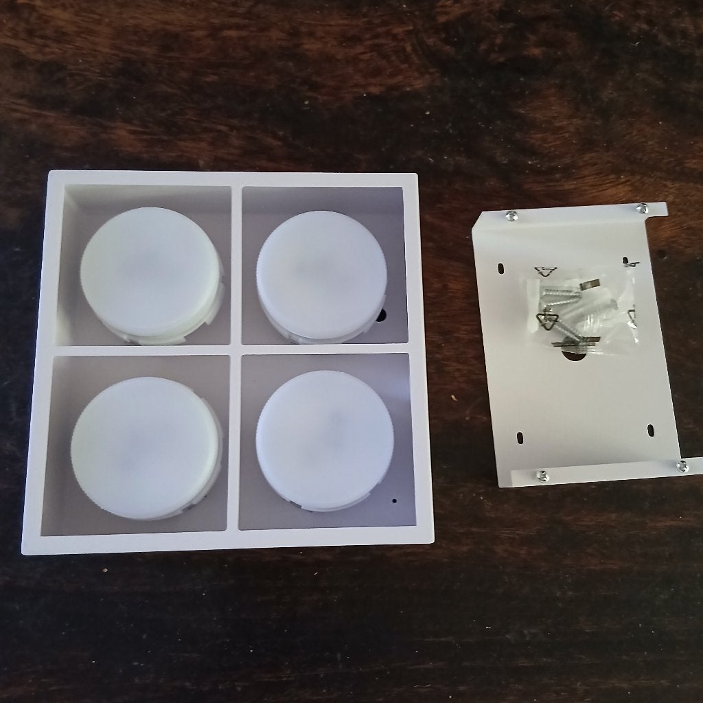 Plafondlamp voor 4  5w LED lampen.incl.Nieuw in doos., Inclusief lichtbron, Overige stijlen, Nieuw, Overige fittingen