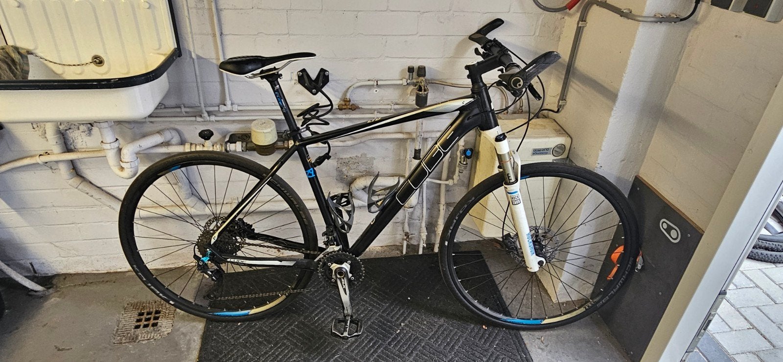 Cube LTD Race, Gebruikt, Vering, 49 tot 53 cm, Overige maten