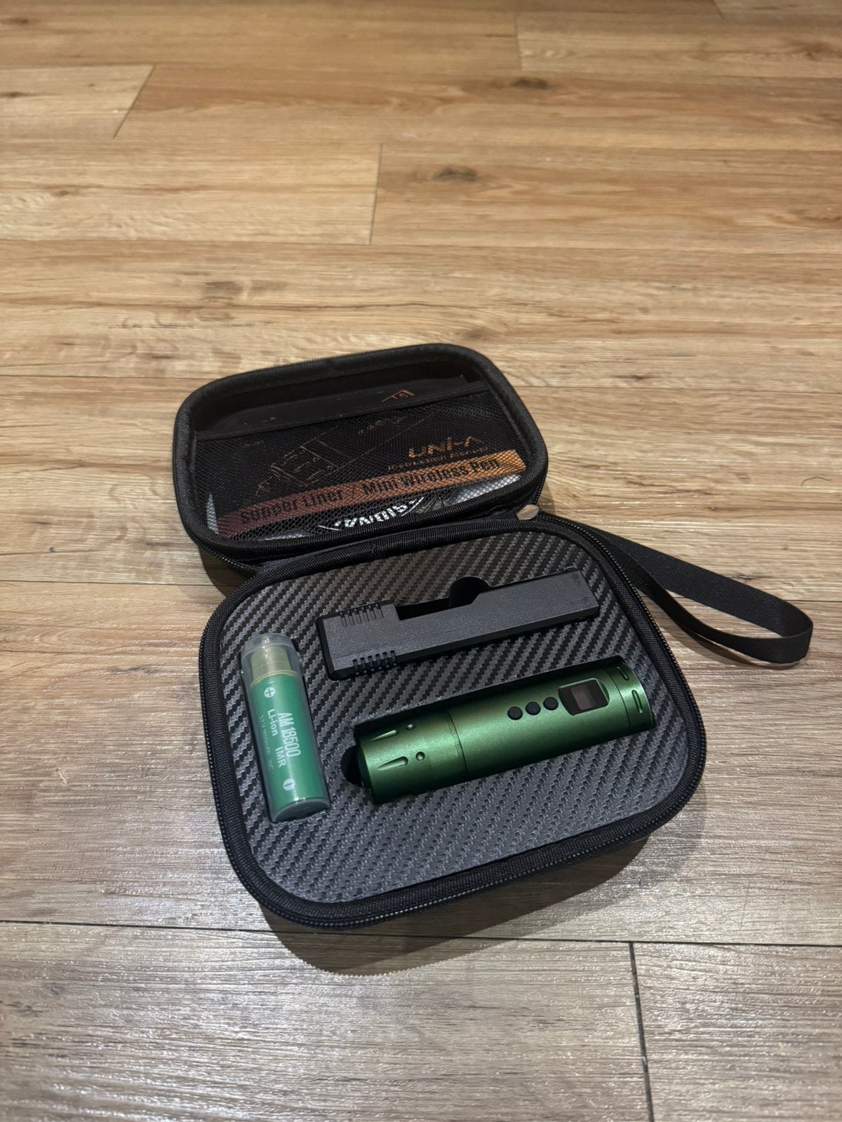 Tattoo machine AVA Uni A, Ophalen, Zo goed als nieuw, Handen en Nagels