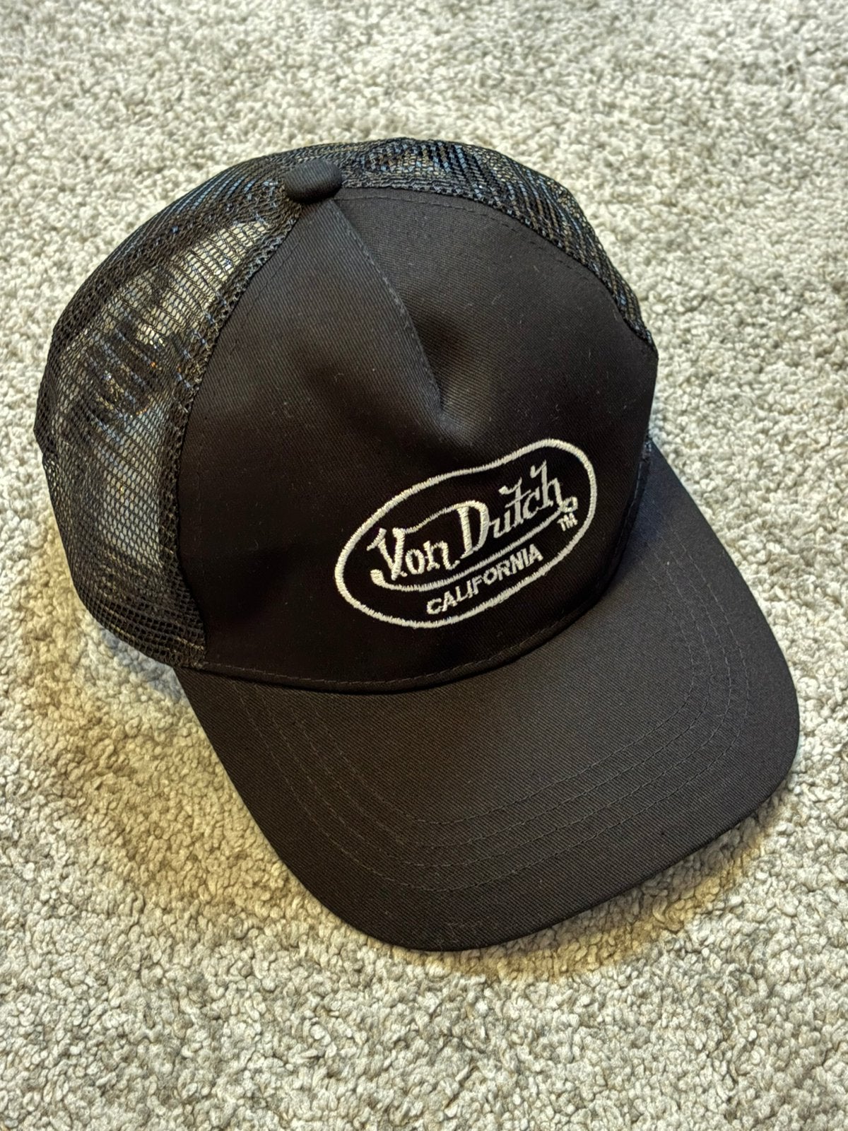 Von Dutch Trucker Cap - Black / Oval Log, Ophalen of Verzenden, Nieuw, One size fits all, Pet