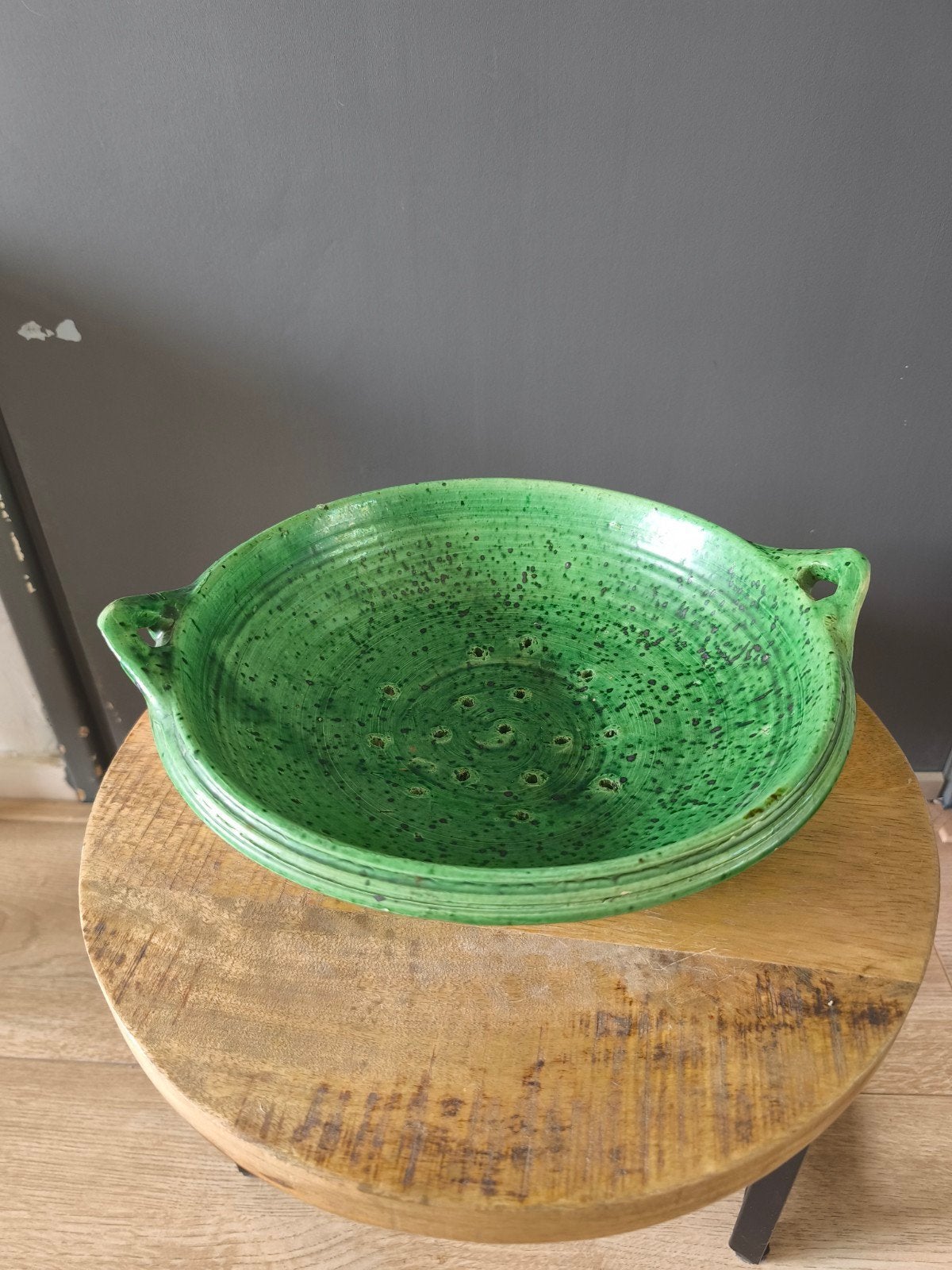 Antiek Fries Aardewerk Vergiet - Groen Loodglazuur 30cm, Antiek en Kunst, Antiek | Keramiek en Aardewerk, Ophalen of Verzenden