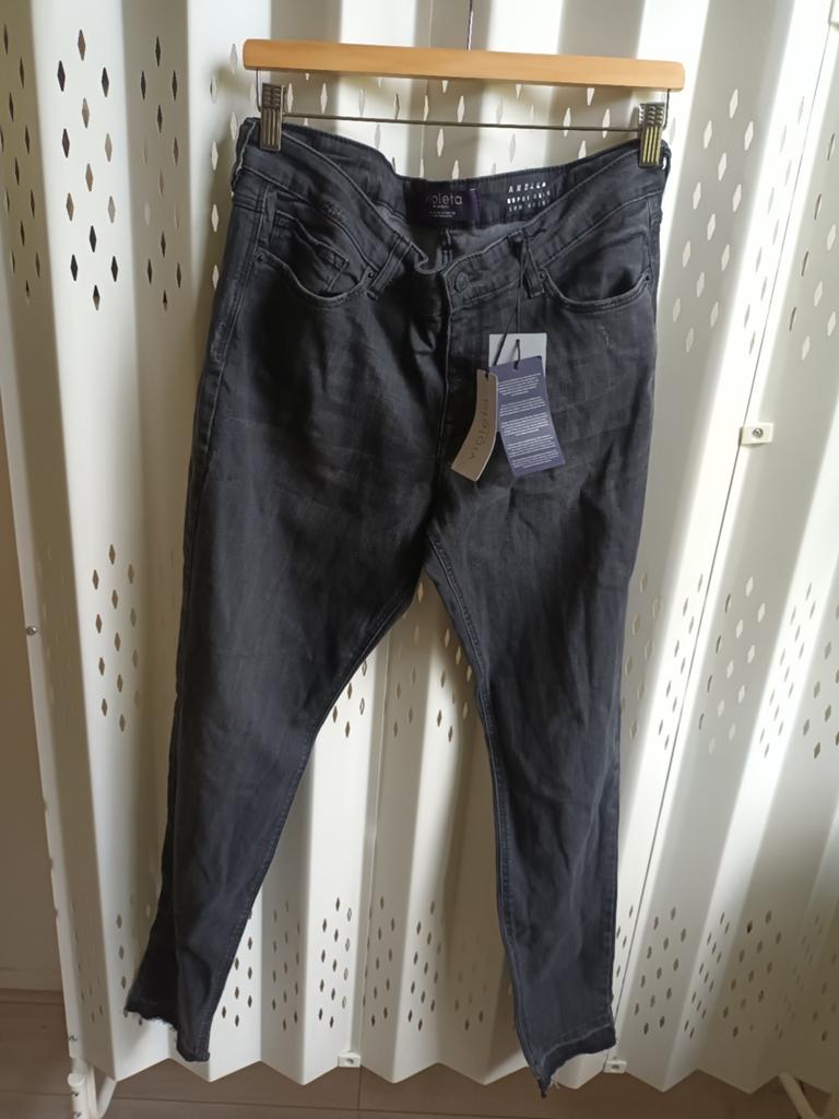 Violeta by Mango Super Slim Jeans Zwart NEW 46, Zwart, Violeta by Mango, Overige jeansmaten, Nieuw