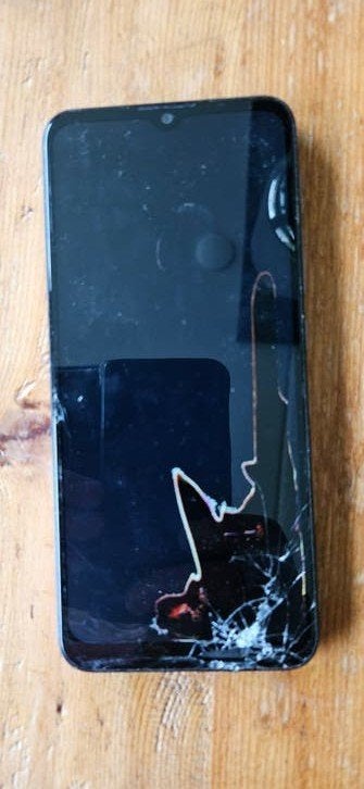 Motorola G30 met gebarsten scherm - voor onderdelen, Overige modellen, Ophalen of Verzenden, Niet werkend, Zonder abonnement