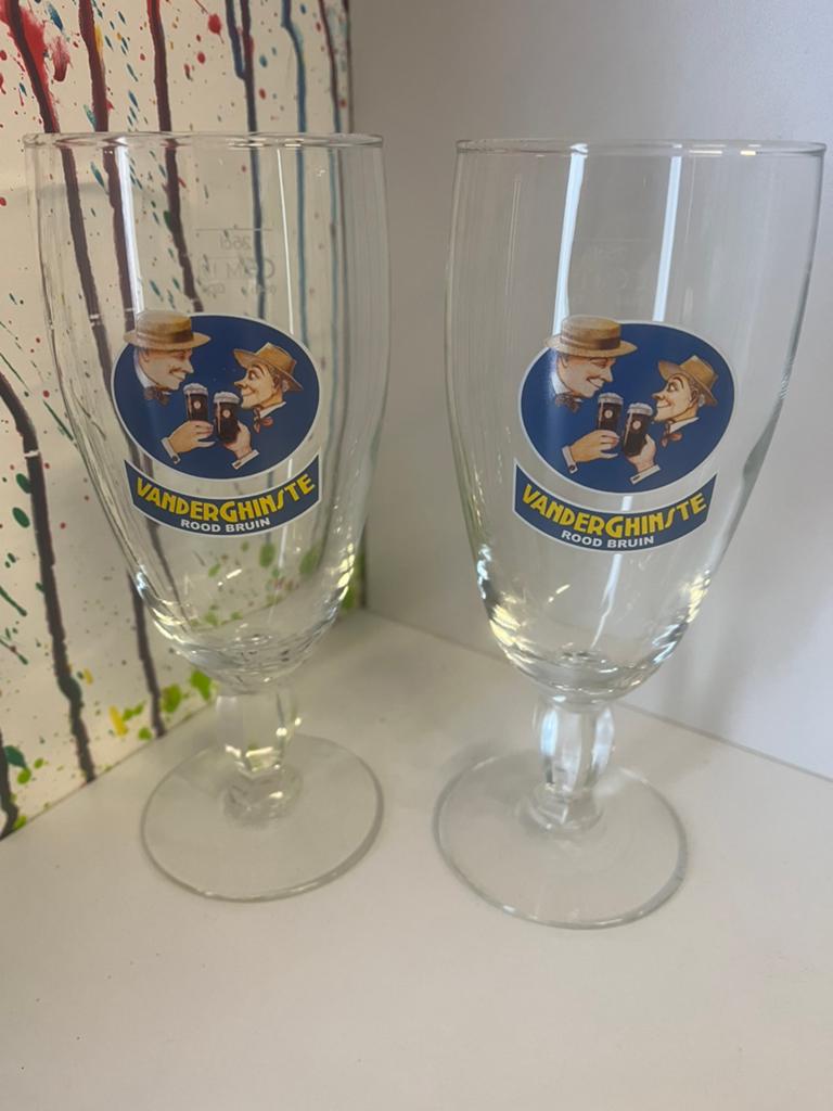 Van der Ghinste bierglazen set van 4 glazen, Ophalen of Verzenden, Zo goed als nieuw, Glas of Glazen, Overige merken