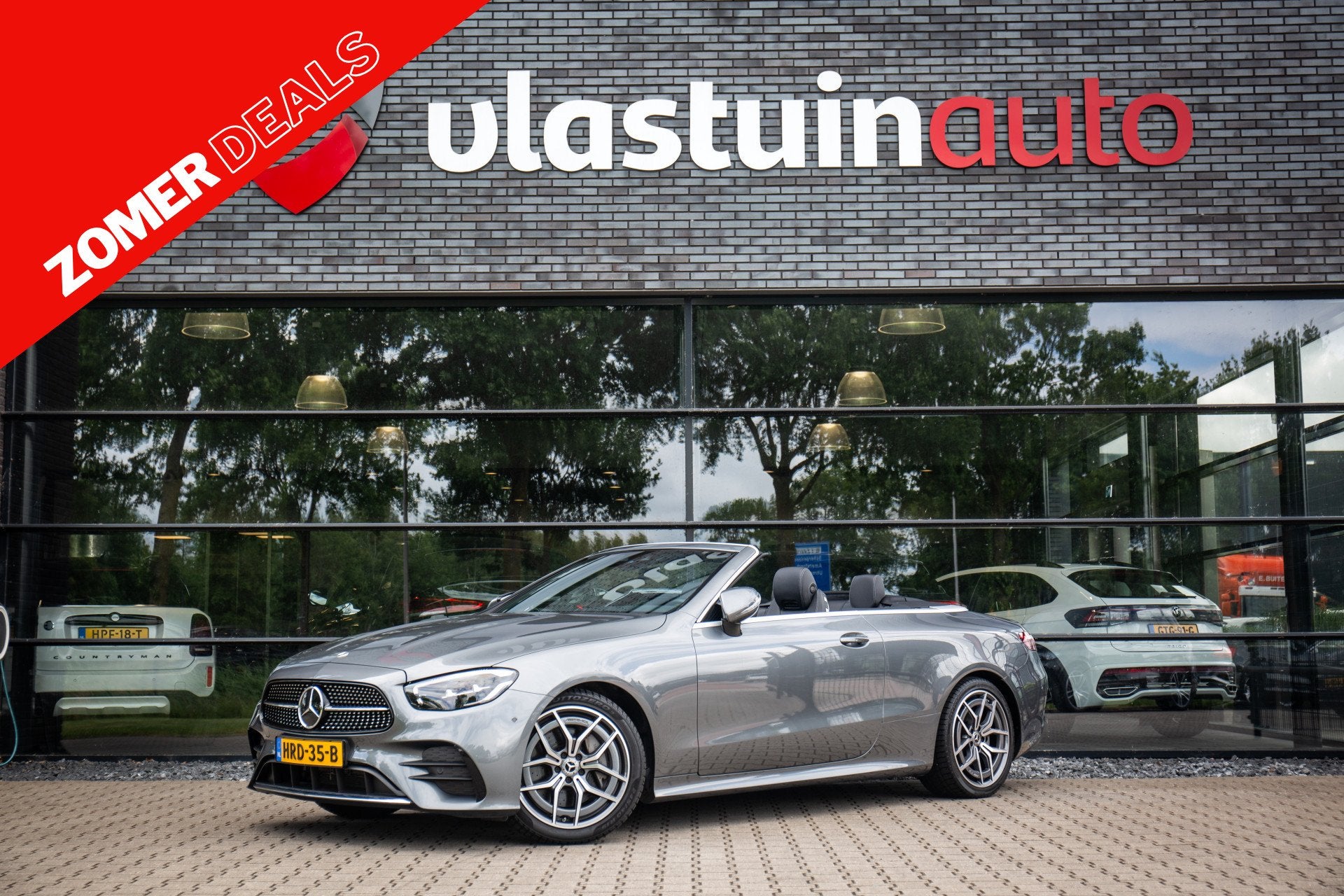 Mercedes-Benz E-Klasse Cabrio 200 AMG Line , Sfeerverlichtin, Auto's, 1730 kg, Achterwielaandrijving, Zwart, 4 cilinders