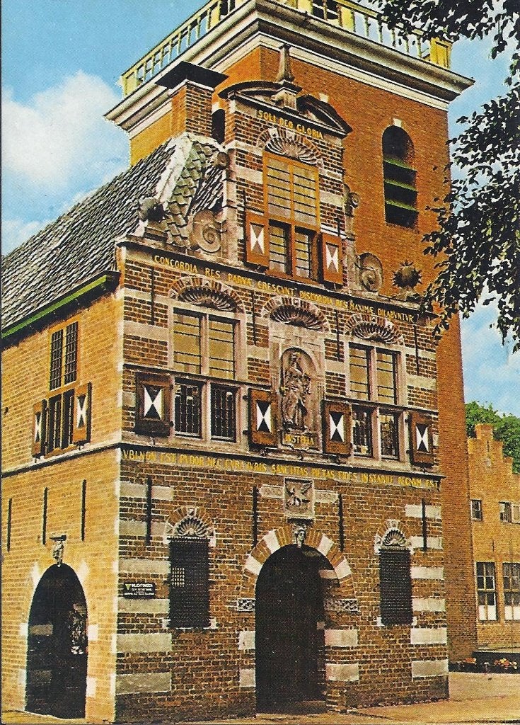 Appingedam Oude Raadhuisgevel gelopen ansichtkaart ( 7717, Ophalen of Verzenden, 1980 tot heden, Gelopen