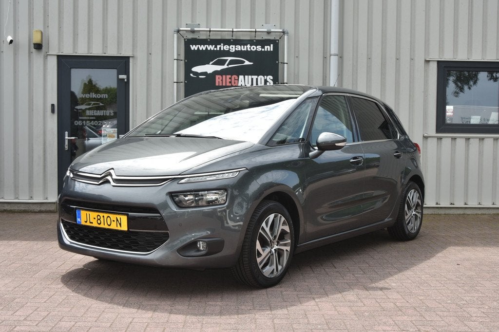 Citroën C4 Picasso 1.2 131PK Intensive Luxe uitvoering!, Auto's, Citroën, Voorwielaandrijving, Gebruikt, Euro 6, 1199 cc