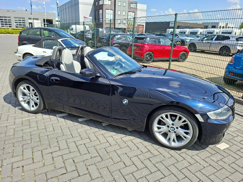 BMW Z4 2007 2.0 150pk New England individual uitvoering, Auto's, Achterwielaandrijving, 4 cilinders, Zwart, Leder