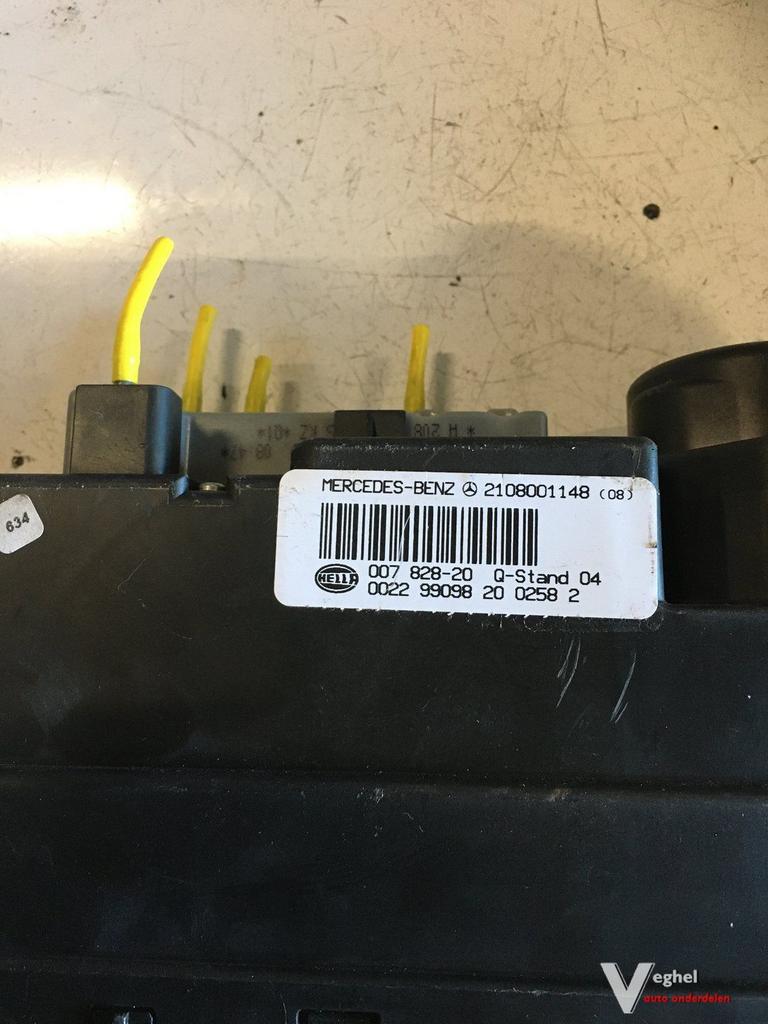 Mercedes W208 Cabrio 1998 Centrale Vergrendelingspomp, Auto-onderdelen, Gebruikt, -, -, Ophalen of Verzenden