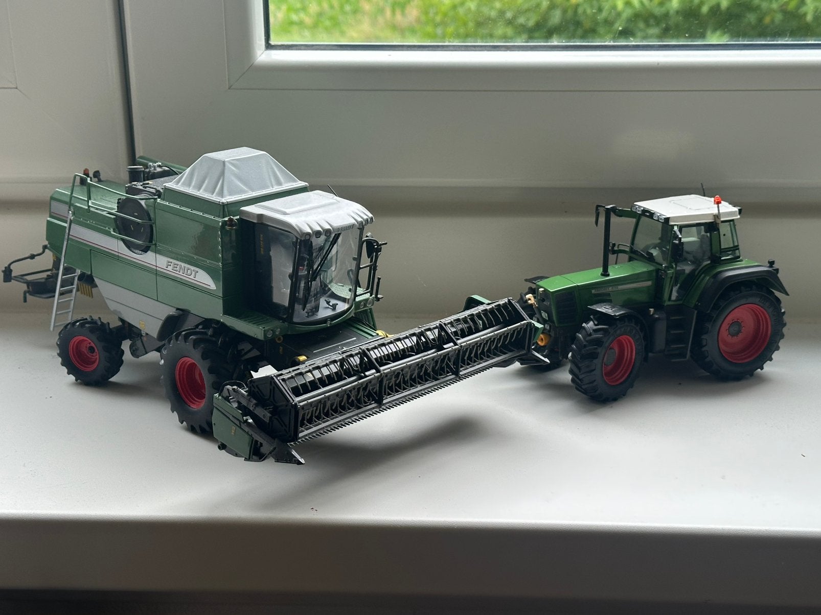 Fendt set, Ophalen of Verzenden, Zo goed als nieuw, Tractor of Landbouw, Universal Hobbies
