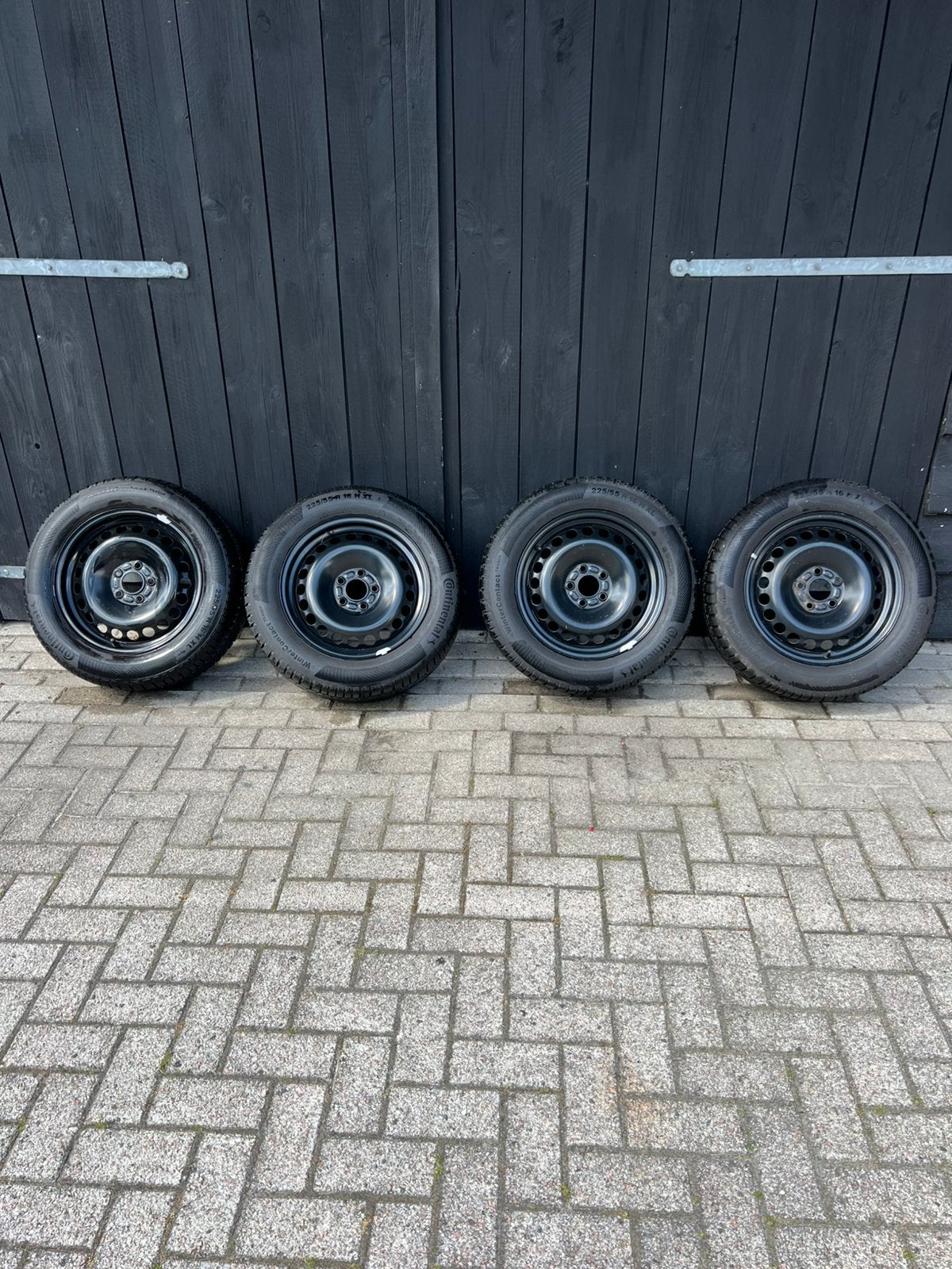 Complete winterset 16”, Continental 225/55, Volvo en Ford, Auto-onderdelen, Ophalen, 16 inch, Banden en Velgen, Winterbanden