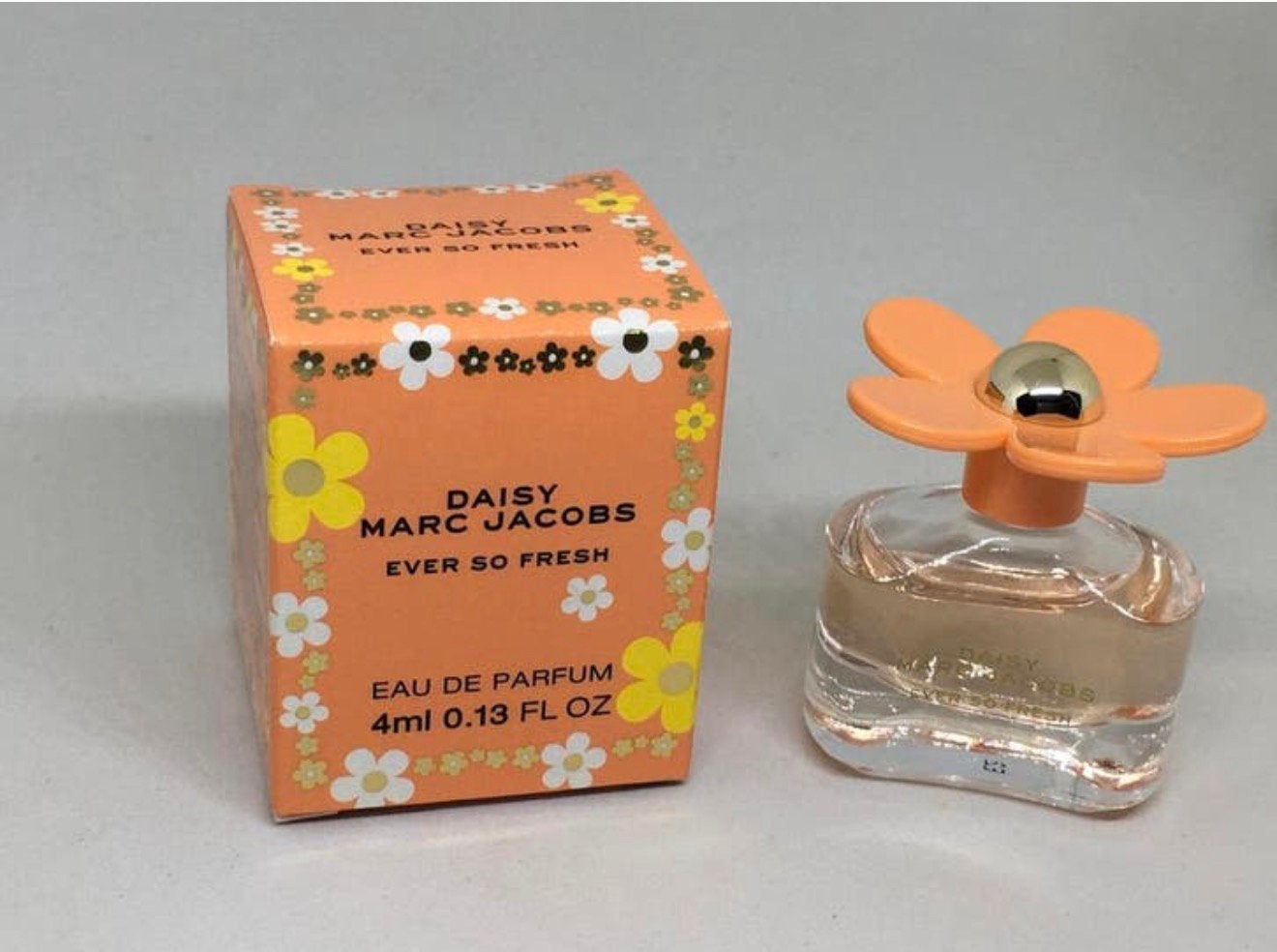 Parfumminiatuur Daisy ever so fresh 4 ml edp Marc Jacobs, Verzamelen, Verzenden, Nieuw, Miniatuur, Gevuld