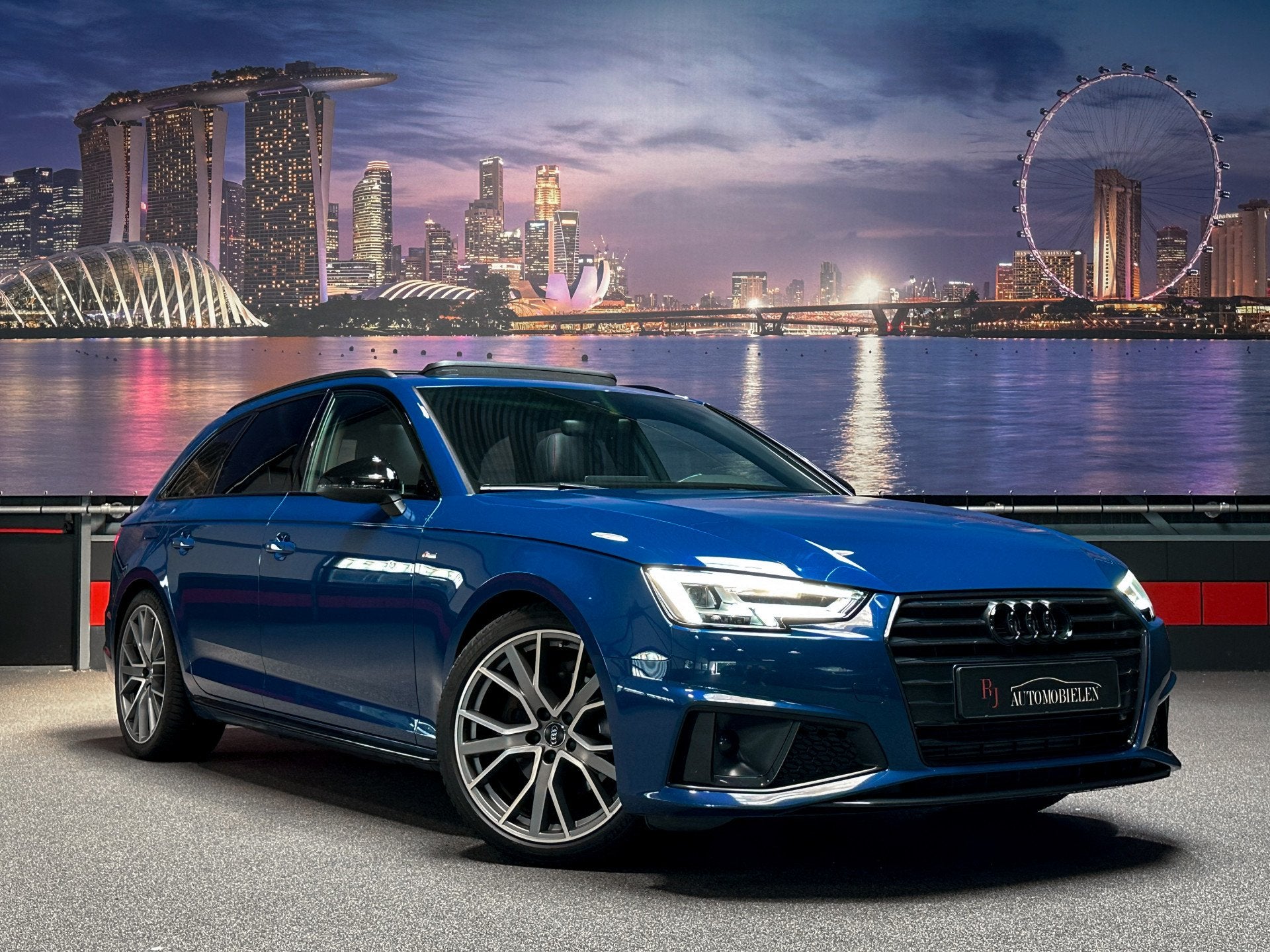 Audi A4 Avant 40 TFSI Sport 3x S-Line |Panorama|Leder|Sfeer|, Auto's, Dealer onderhouden, 4 cilinders, 1984 cc, Blauw