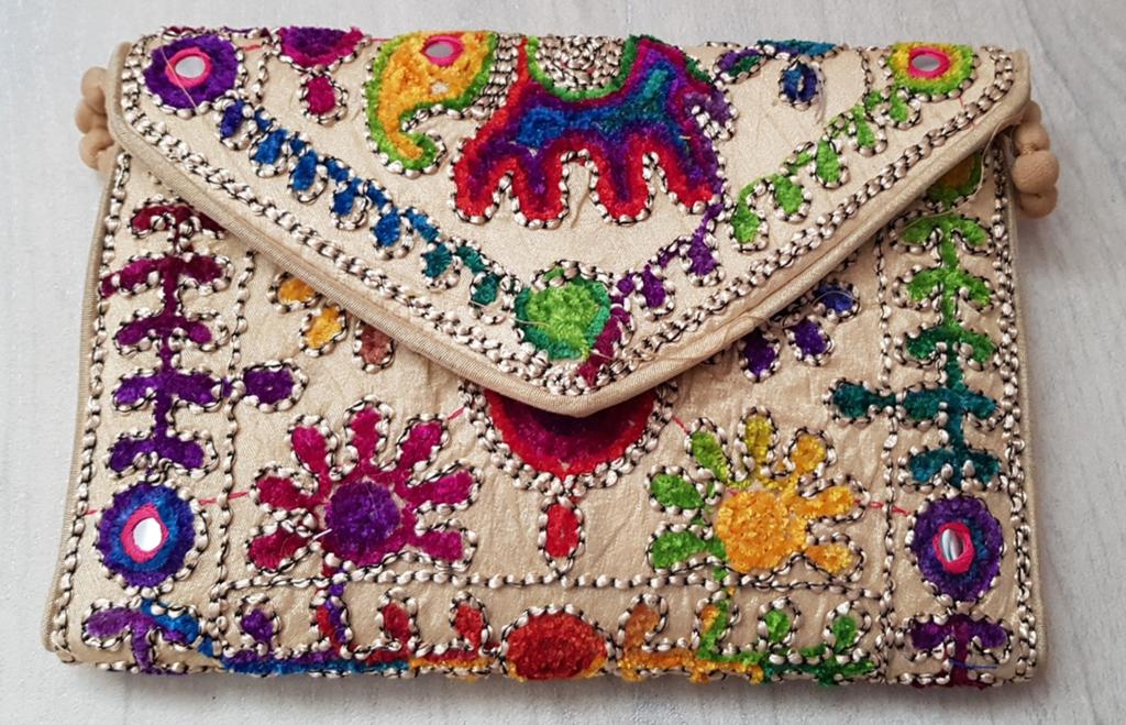 Handgemaakt stoffen tasje met olifant print - Crème, Sieraden, Tassen en Uiterlijk, Tassen | Damestassen, Nieuw, Schoudertasje
