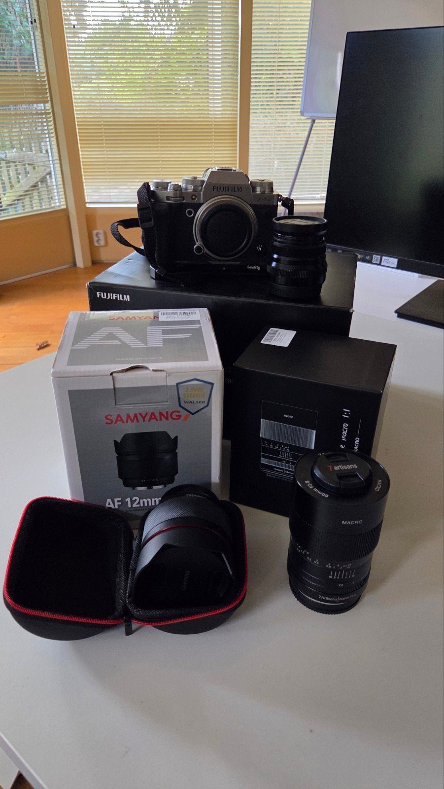 Fujifilm X-T4 (7620 clicks) + 3 lenzen: 12, 35 & 60mm + grip, Gebruikt, GPS, Ophalen of Verzenden, Fujifilm