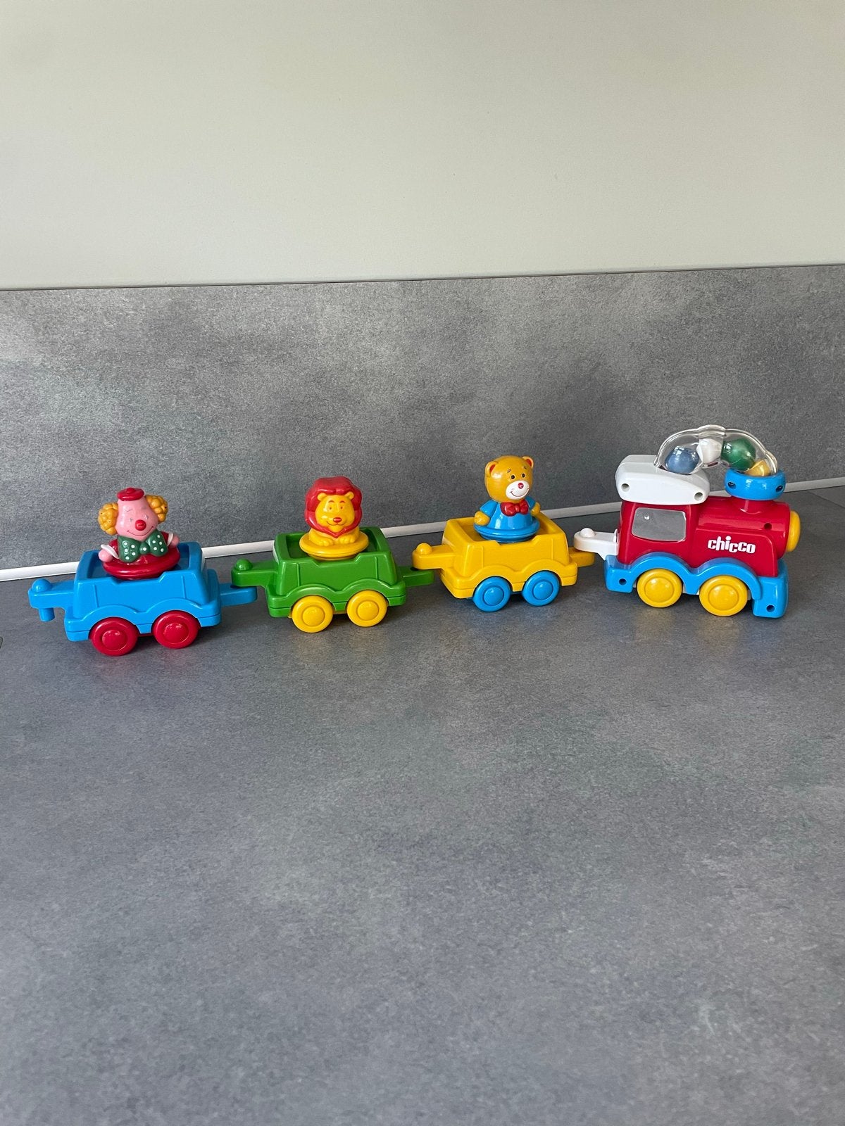 Chicco Trein met Dierenfiguren en Rammelaar, Ophalen of Verzenden, Zo goed als nieuw, Overige typen, Met geluid