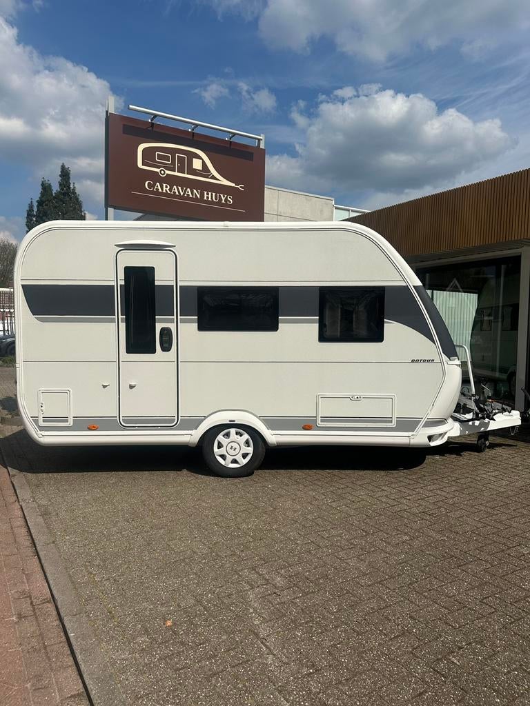 Hobby ontour 390 SF + GRATIS nieuwe luifel!, Caravans en Kamperen, Caravans, Hobby, Bedrijf, Treinzit, Dwarsbed