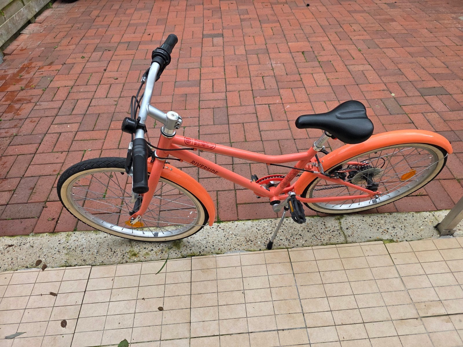 Meisjes fiets 24 inch weinig gebruikt, Fietsen en Brommers, Fietsen | Cruisers en Lowriders, Ophalen of Verzenden