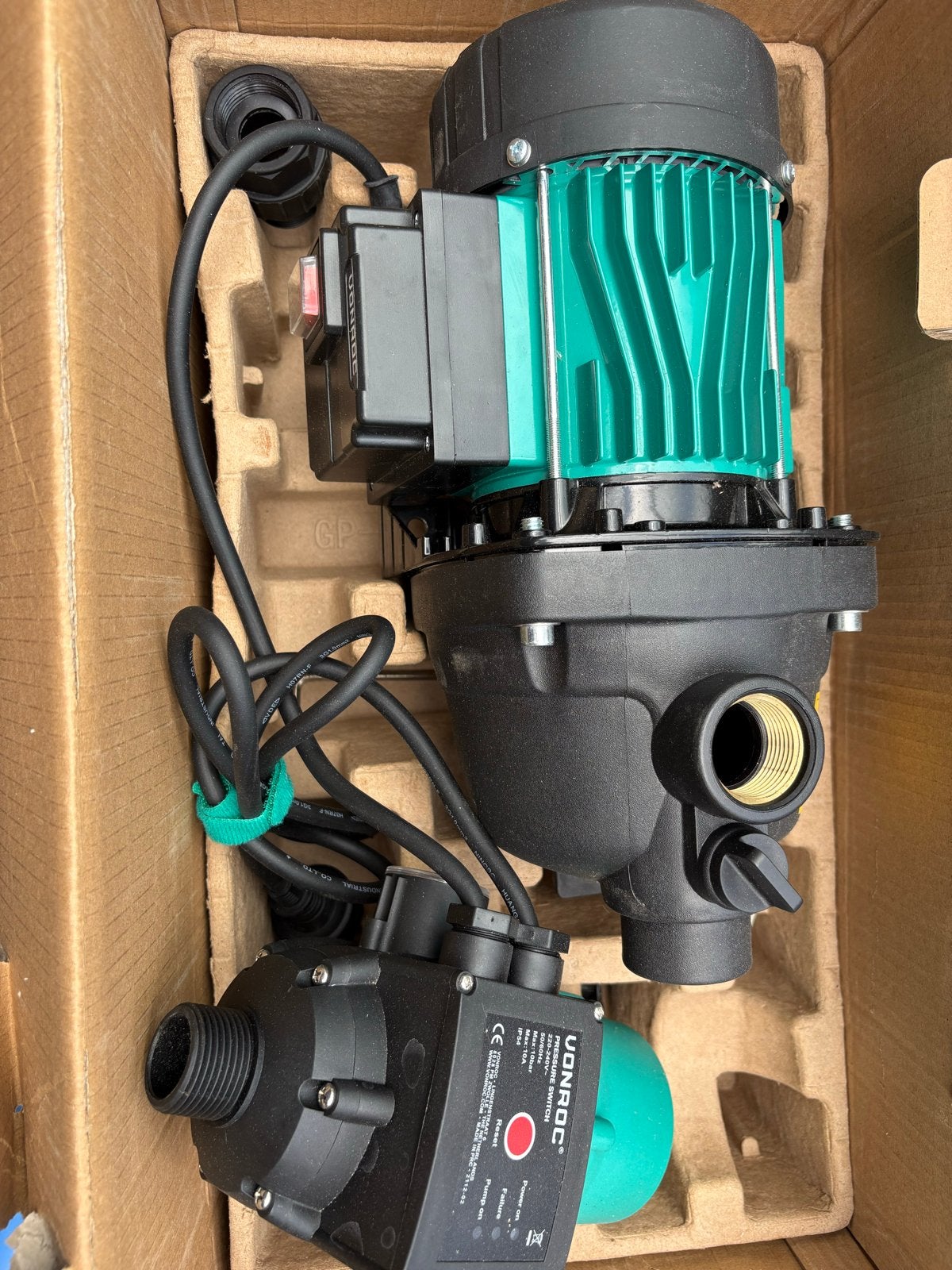 VONROC GP527AC beregeningspomp/Hydrofoorpomp, Ophalen, Nieuw, Elektrisch, Hydrofoorpomp