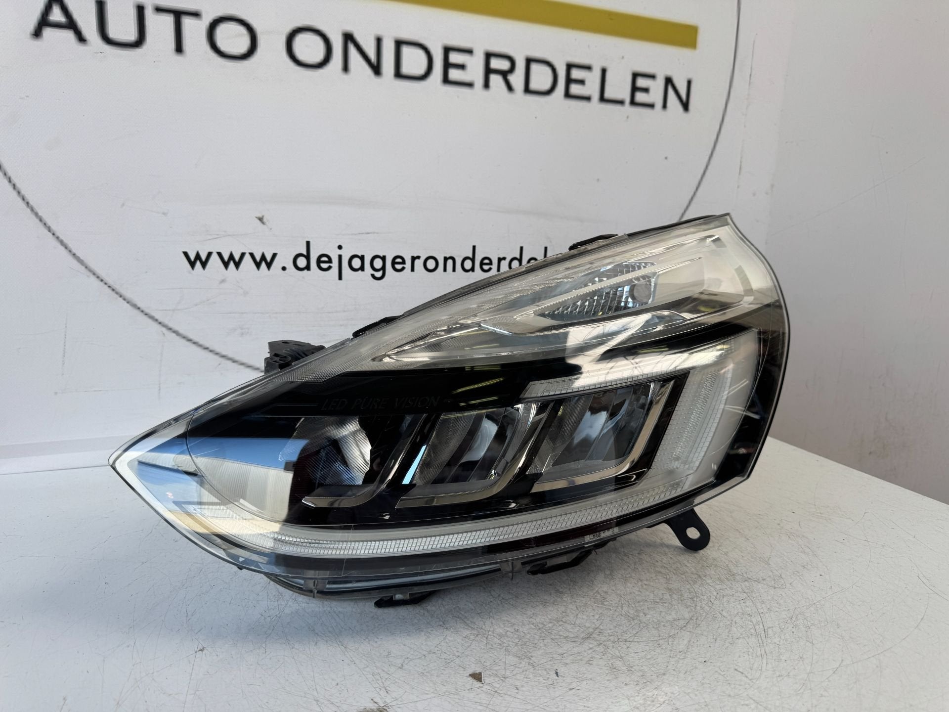 RENAULT CLIO 4 FULL LED KOPLAMP LINKS 260606098R, Auto-onderdelen, Renault Group, Gebruikt, Contact.group@renault.com, Renault
