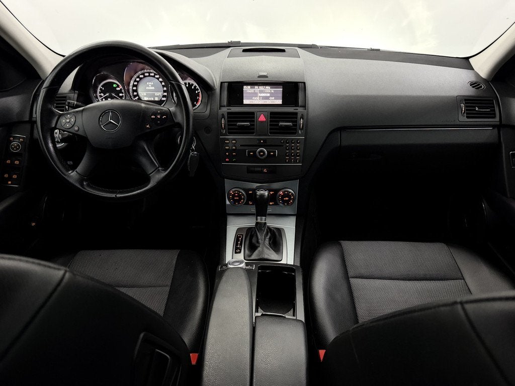 Mercedes-Benz C-Klasse 180 CGI BlueEFFICIENCY Business Class, Automaat, Achterwielaandrijving, Bruin, Sedan