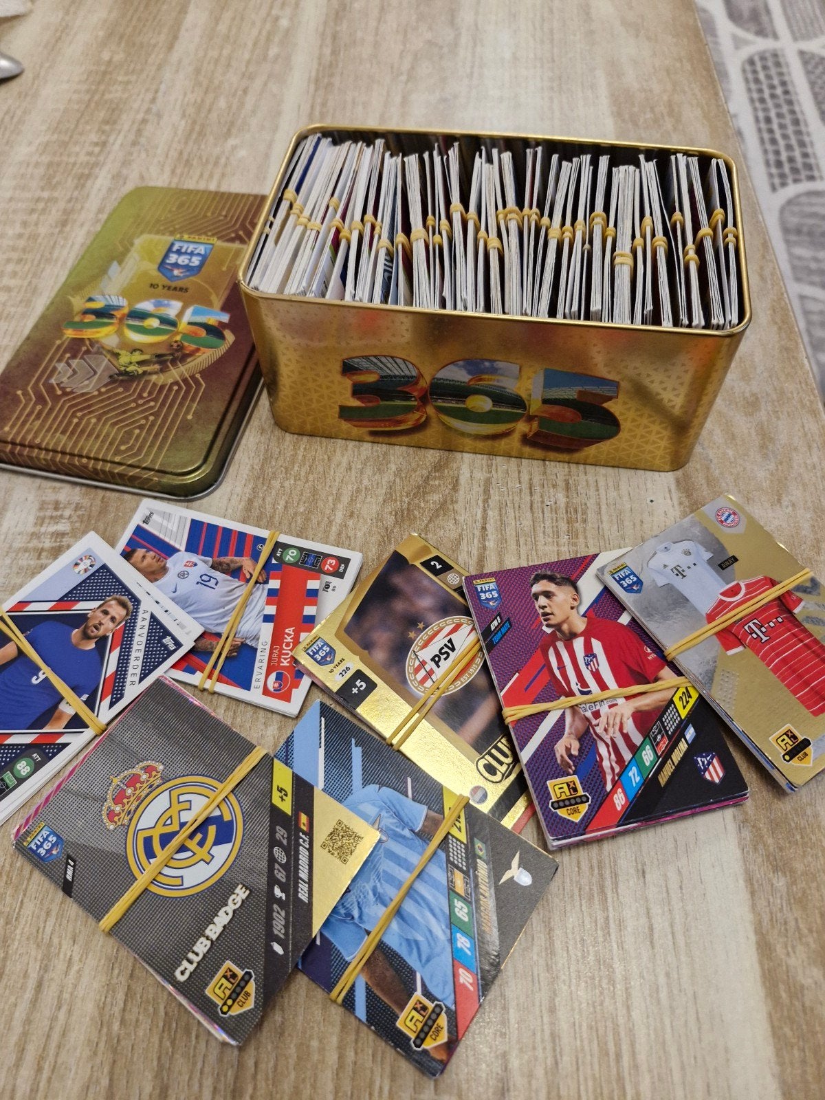 FIFA 365 Adrenalyn XL Voetbalkaartjes Collectie, Ophalen of Verzenden, Gebruikt, Buitenlandse clubs, Spelerskaart