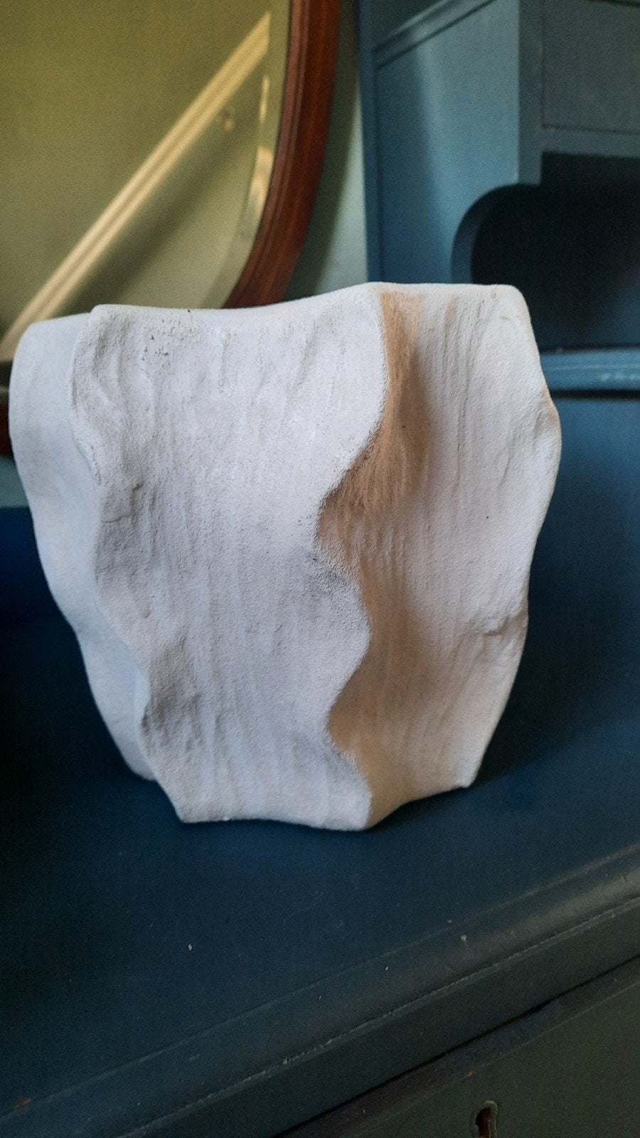 Handgemaakte witte bloempot Daan Kromhout, Ophalen