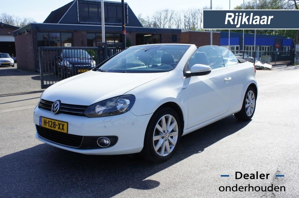 Volkswagen GOLF 1.2 TSI CUP EDITION NAVI/PDC/CRUISE/STOELVER, Voorwielaandrijving, 4 cilinders, Wit, Handgeschakeld