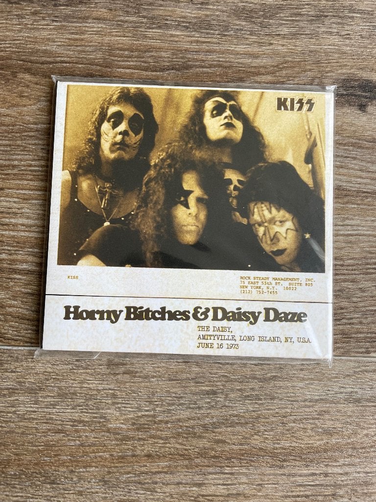 Zeldzame CD KISS - Horny bitches & Daisy Daze, Ophalen of Verzenden, Zo goed als nieuw, Overige genres