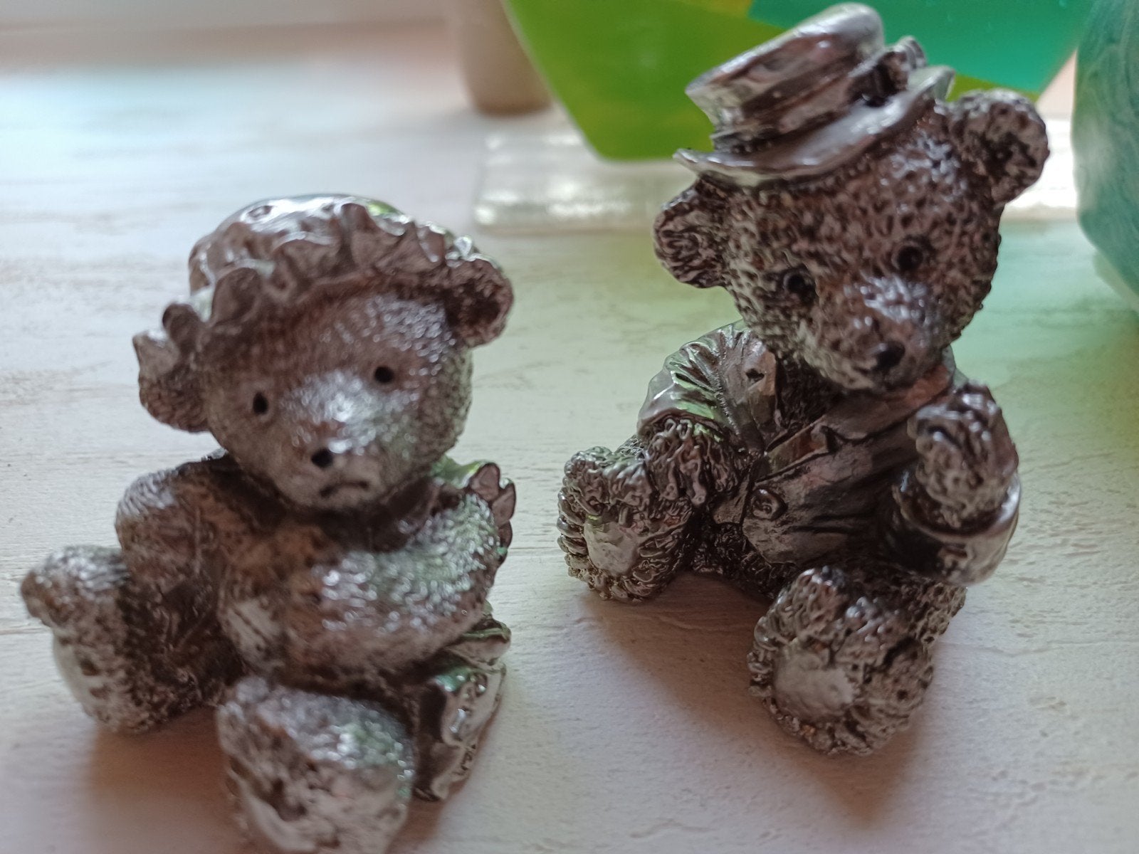Set van 2 verzilverde beertjes beeldjes, Ophalen of Verzenden, Zo goed als nieuw, Beeldje, Overige merken