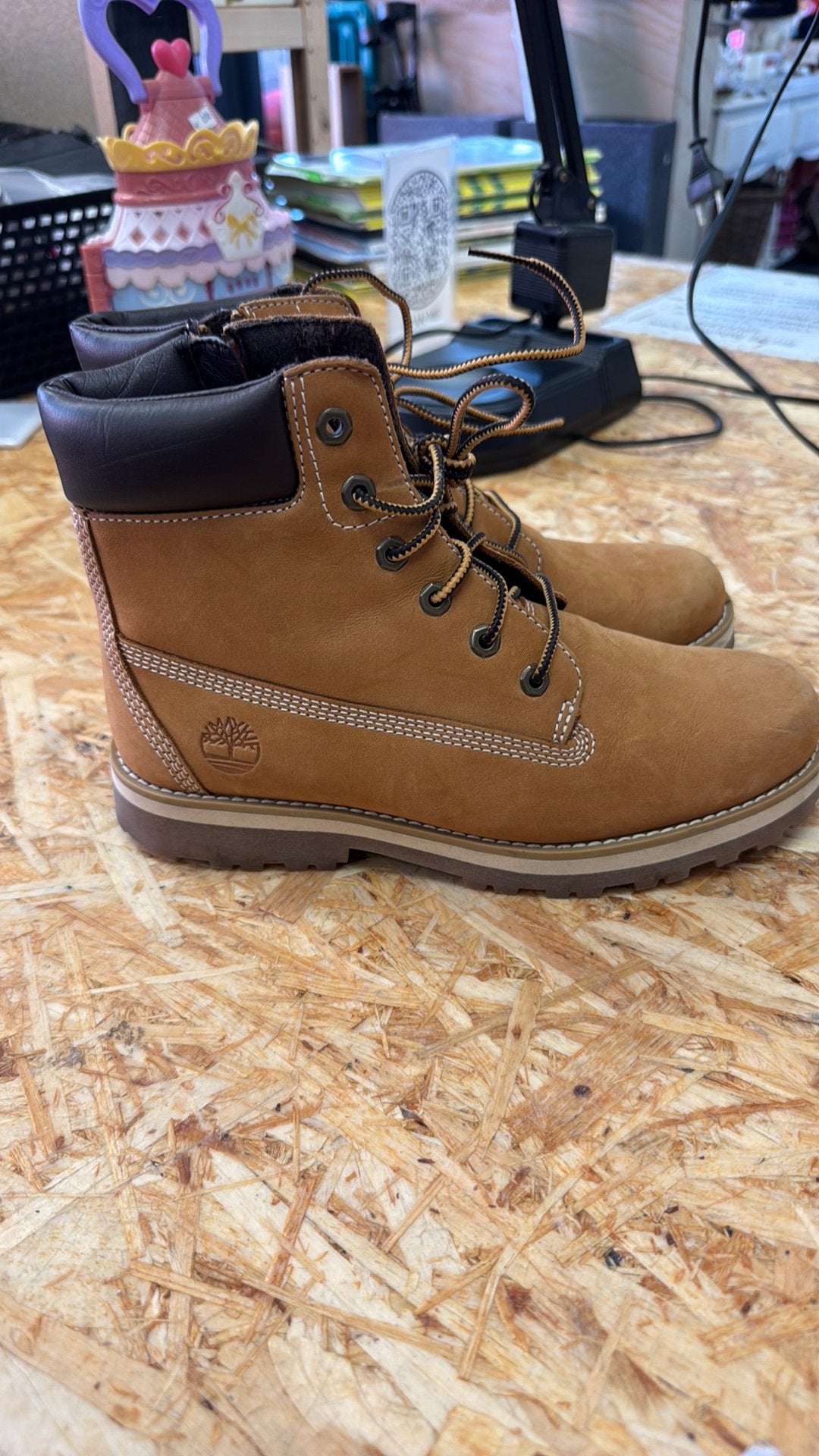 Timberland 37, Ophalen of Verzenden, Zo goed als nieuw, Zwart, Sneakers of Gympen