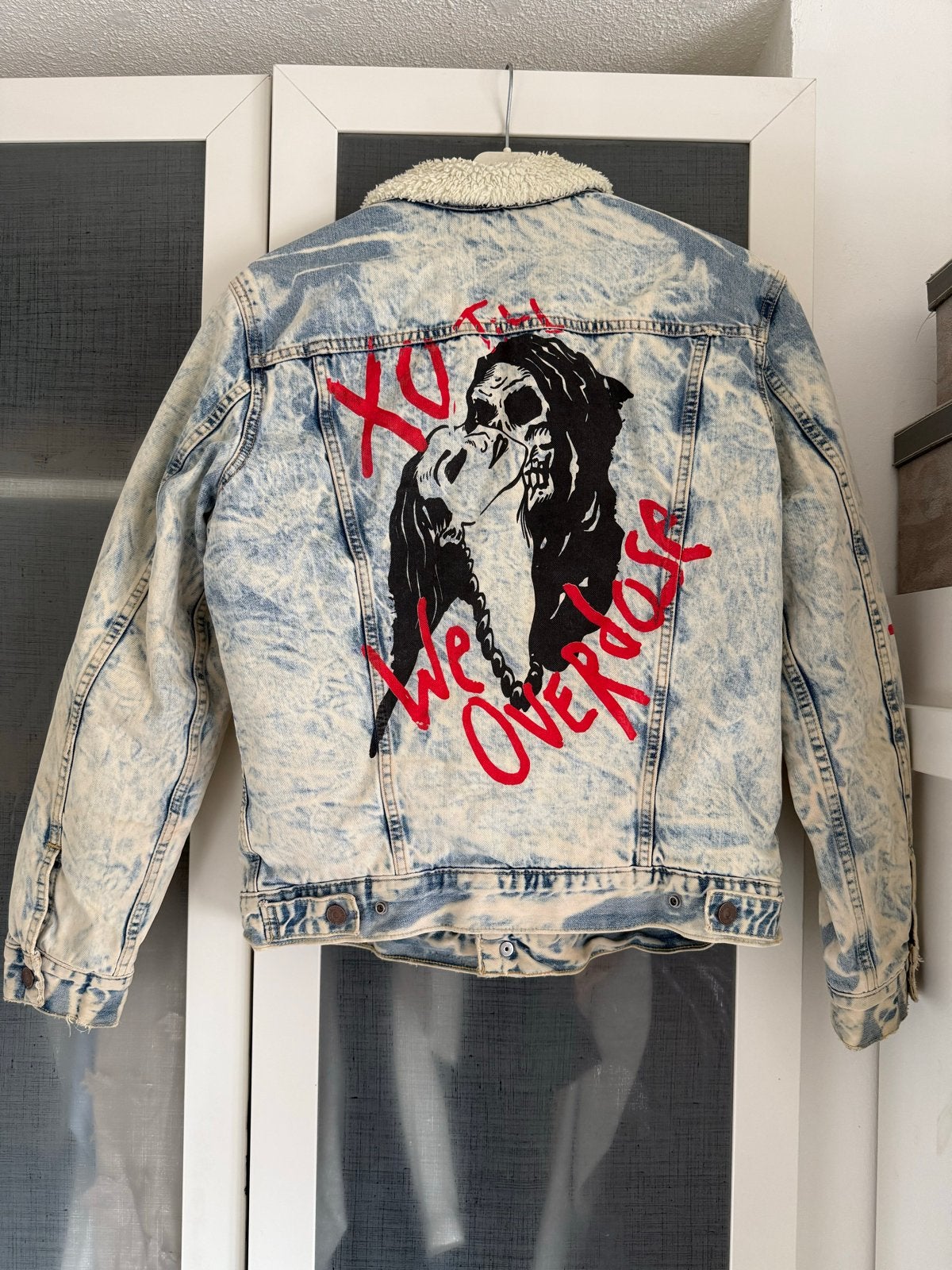 Levi's x The Weeknd XO Sherpa Trucker Jacket, Ophalen of Verzenden, Zo goed als nieuw, Maat 48/50 (M), Overige kleuren