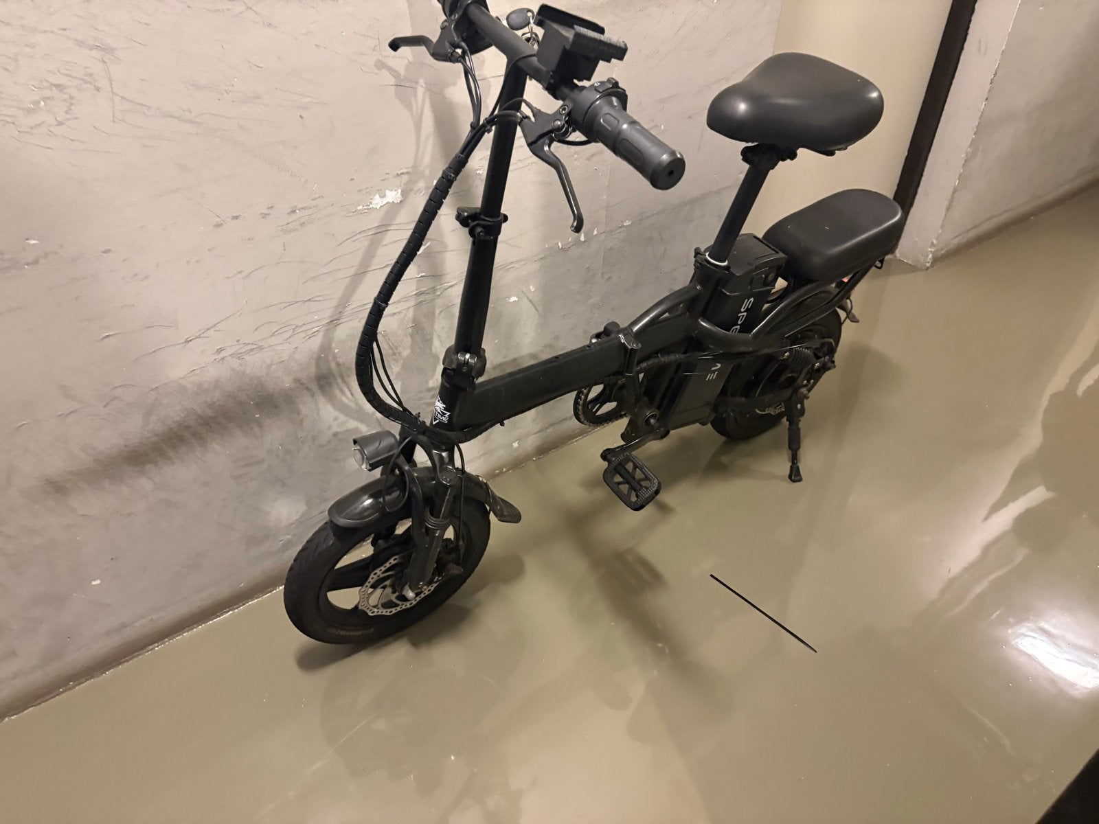 Defecte opvouwbare elektrische fiets Spetime met oplader, Fietsen en Brommers, Gebruikt, Minder dan 47 cm, 30 tot 50 km per accu