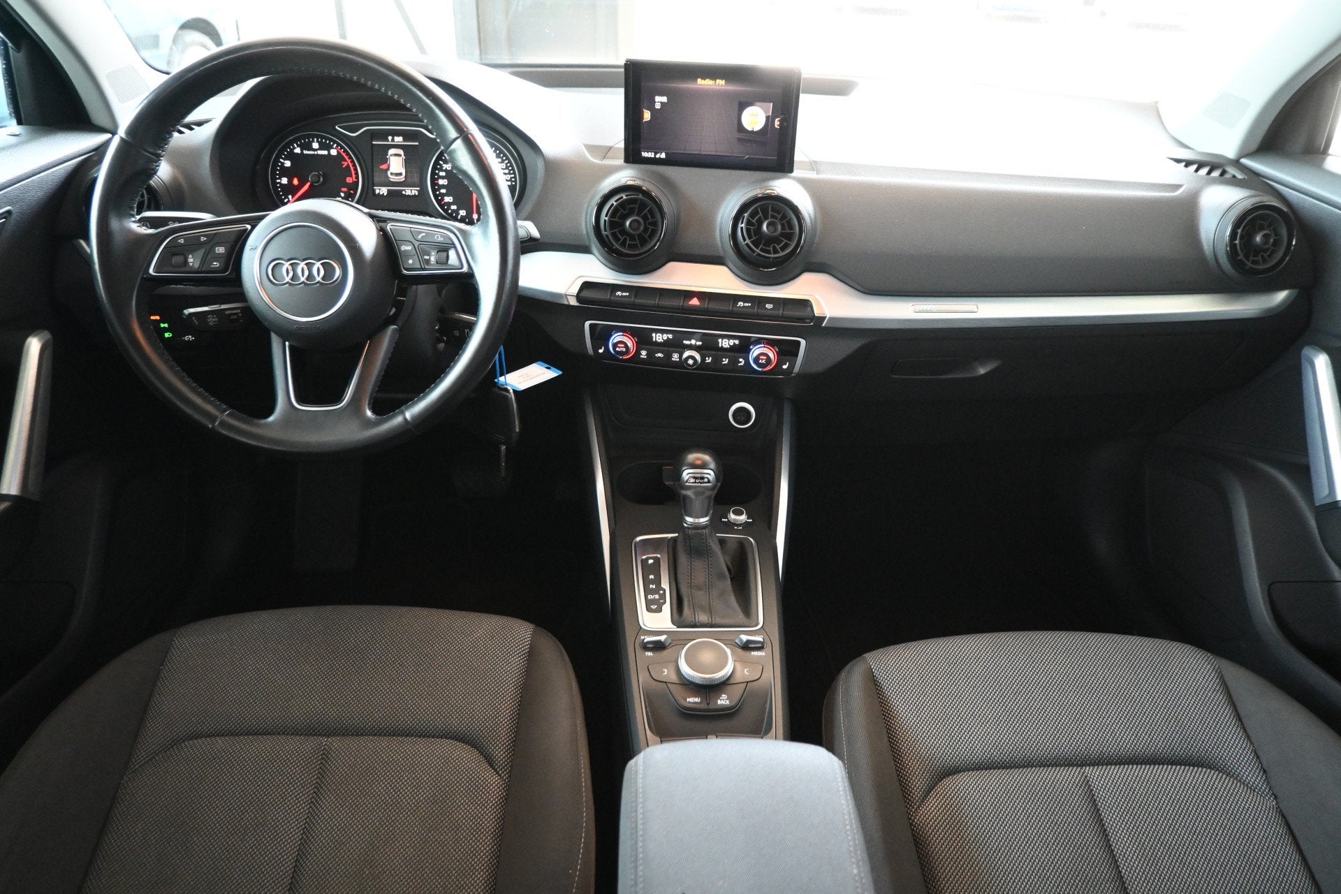 Audi Q2 1.4 TFSI CoD Design Pro Line Plus Automaat Clima Sto, Stof, Gebruikt, 4 cilinders, 150 pk