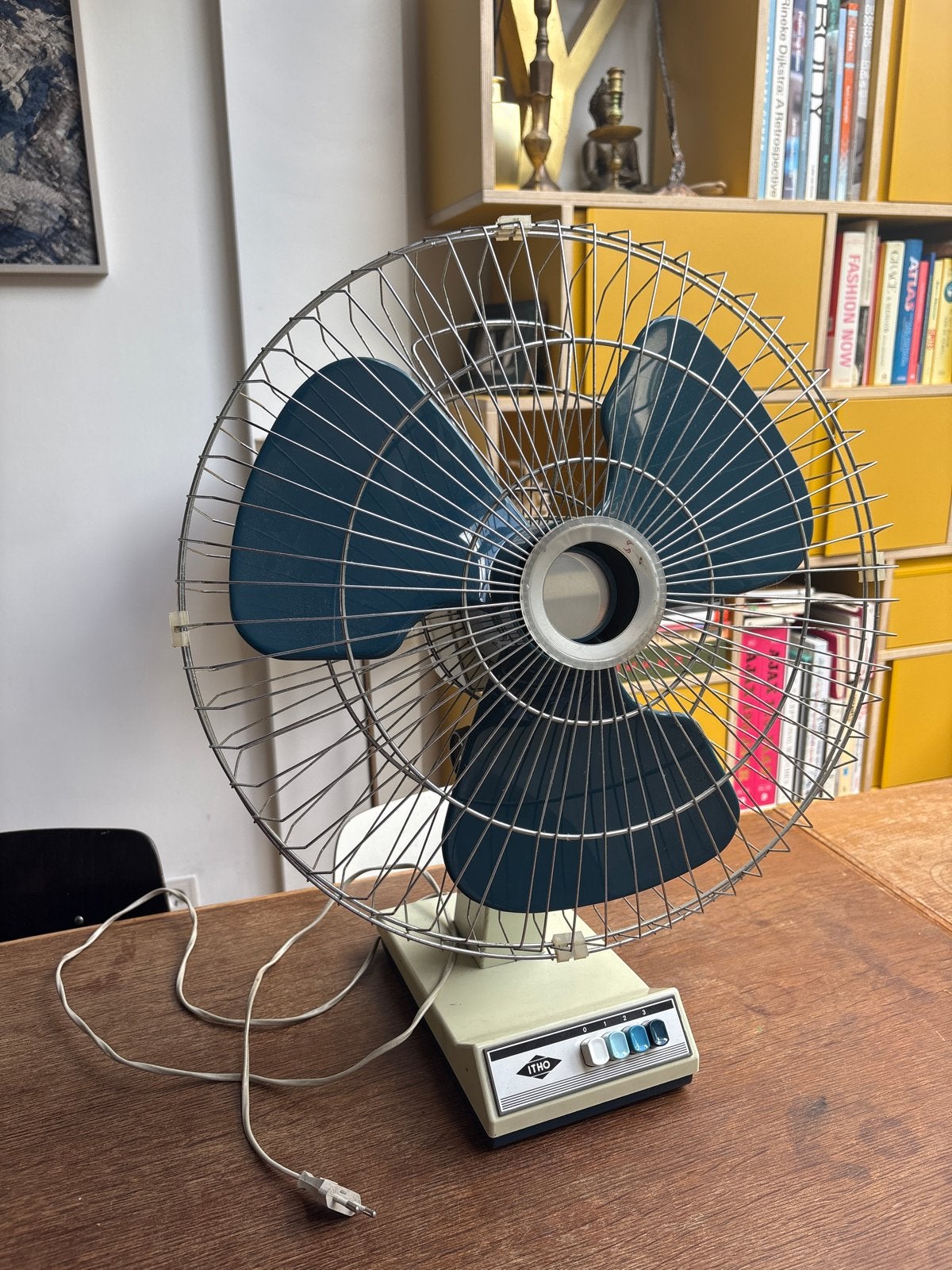 Itho vintage ventilator - 65 cm hoog, 50 cm breed, Ophalen of Verzenden, Gebruikt, Tafelventilator