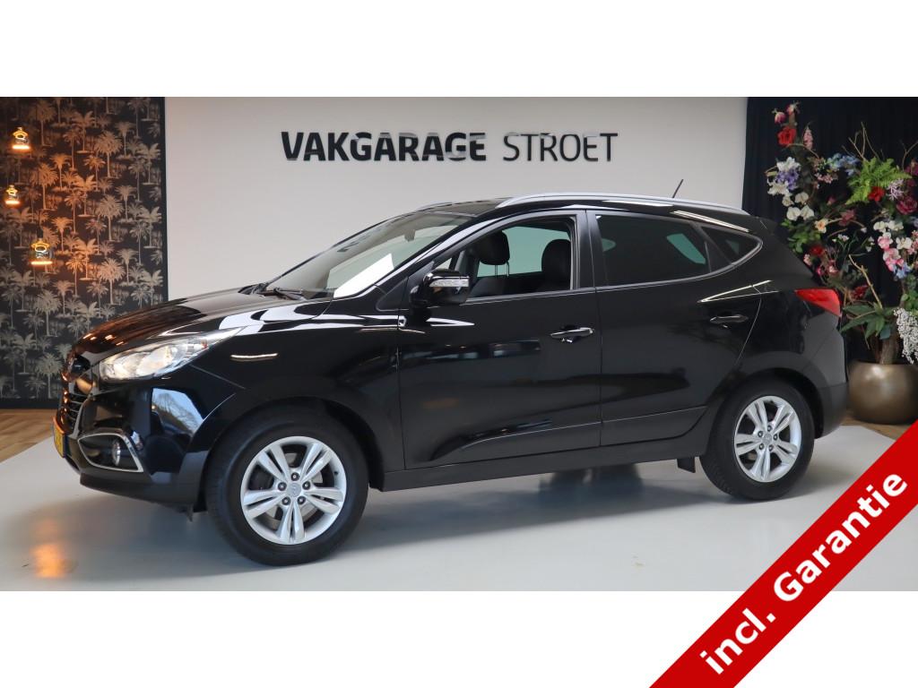 Hyundai ix35 2.0i Bus.Ed. | cruise | cam | clima | trekhaak, Gebruikt, Zwart, 4 cilinders, Leder en Stof