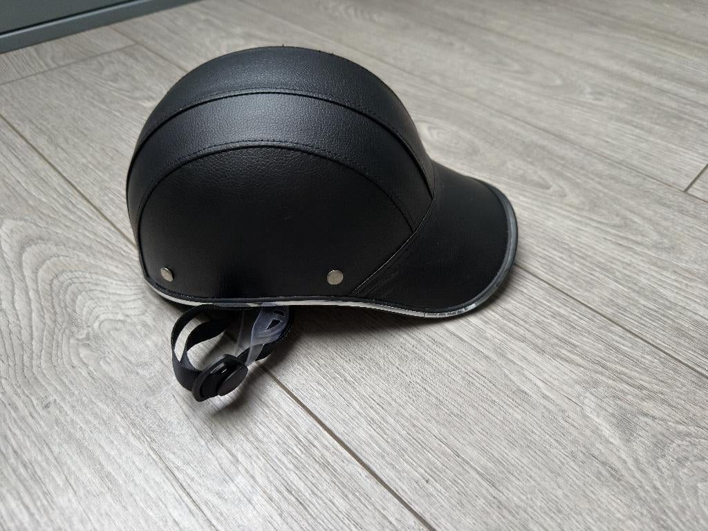 Te koop nieuwe paarden helm, Ophalen of Verzenden, Nieuw, Overige soorten, Cap