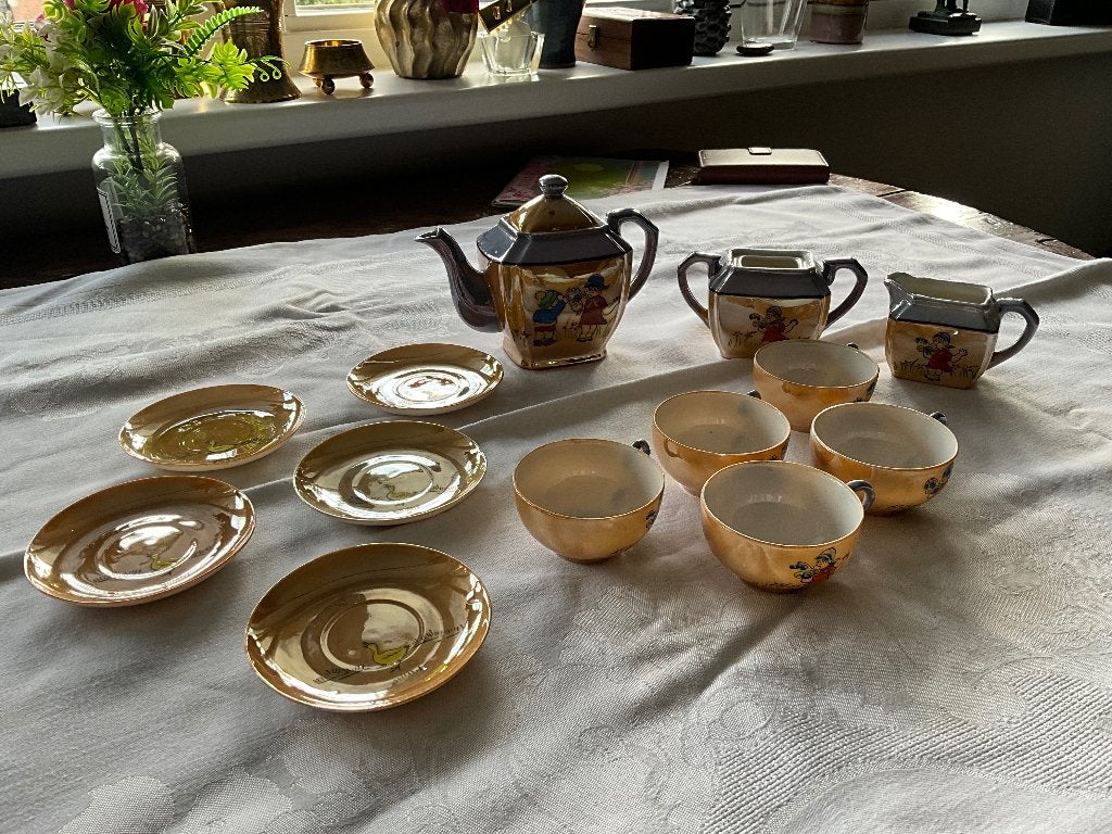 Kinderserviesje, Ophalen of Verzenden, Gebruikt, Porselein, Kop en/of schotel
