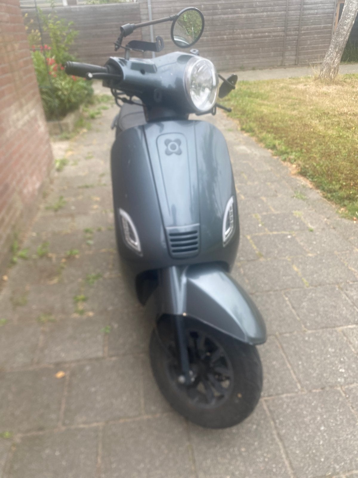 Agm vx50i, Gebruikt, Benzine, Ophalen, Overige merken